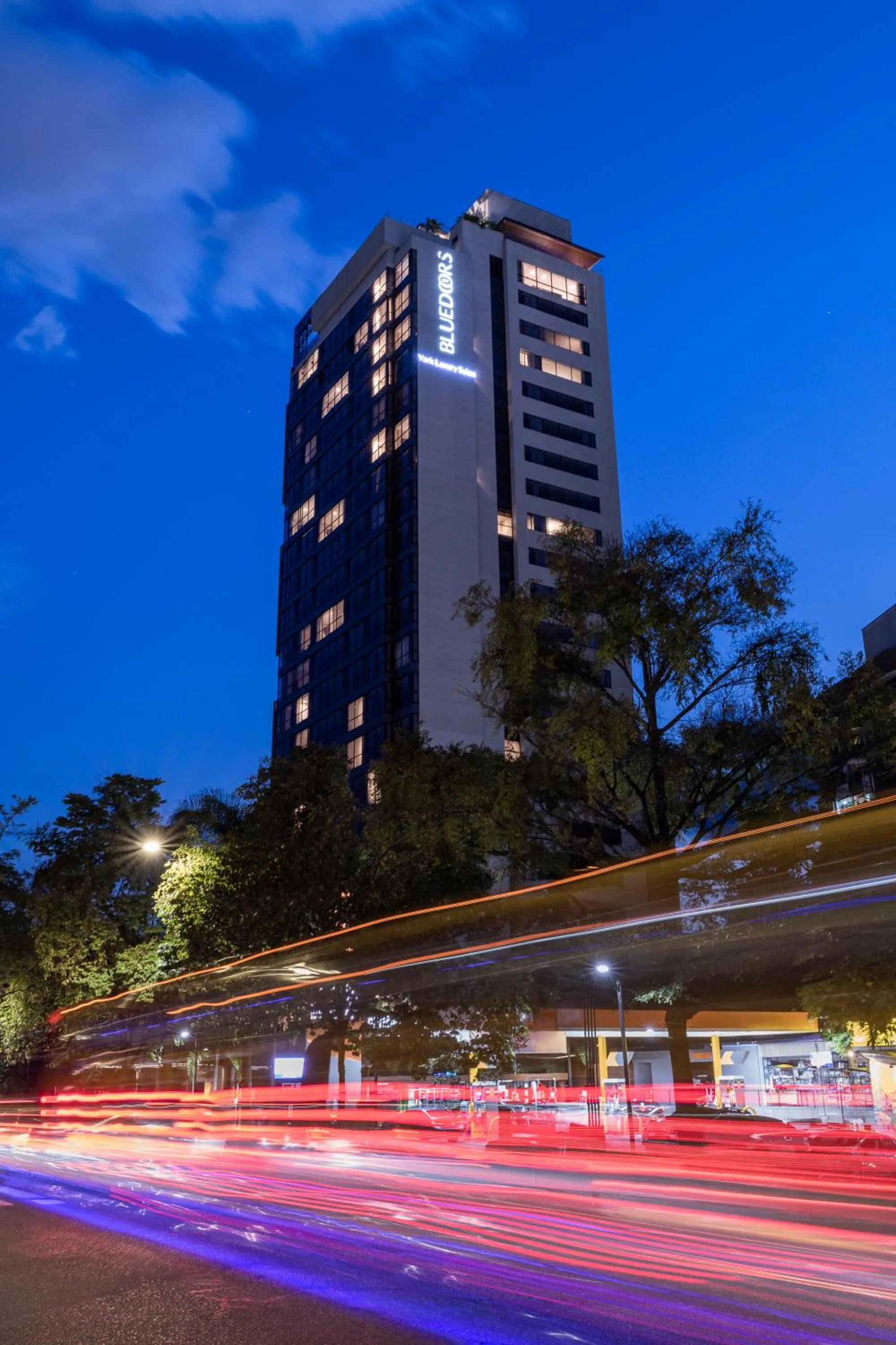 Property building in Hotel York Luxury Suites Medellin by Preferred