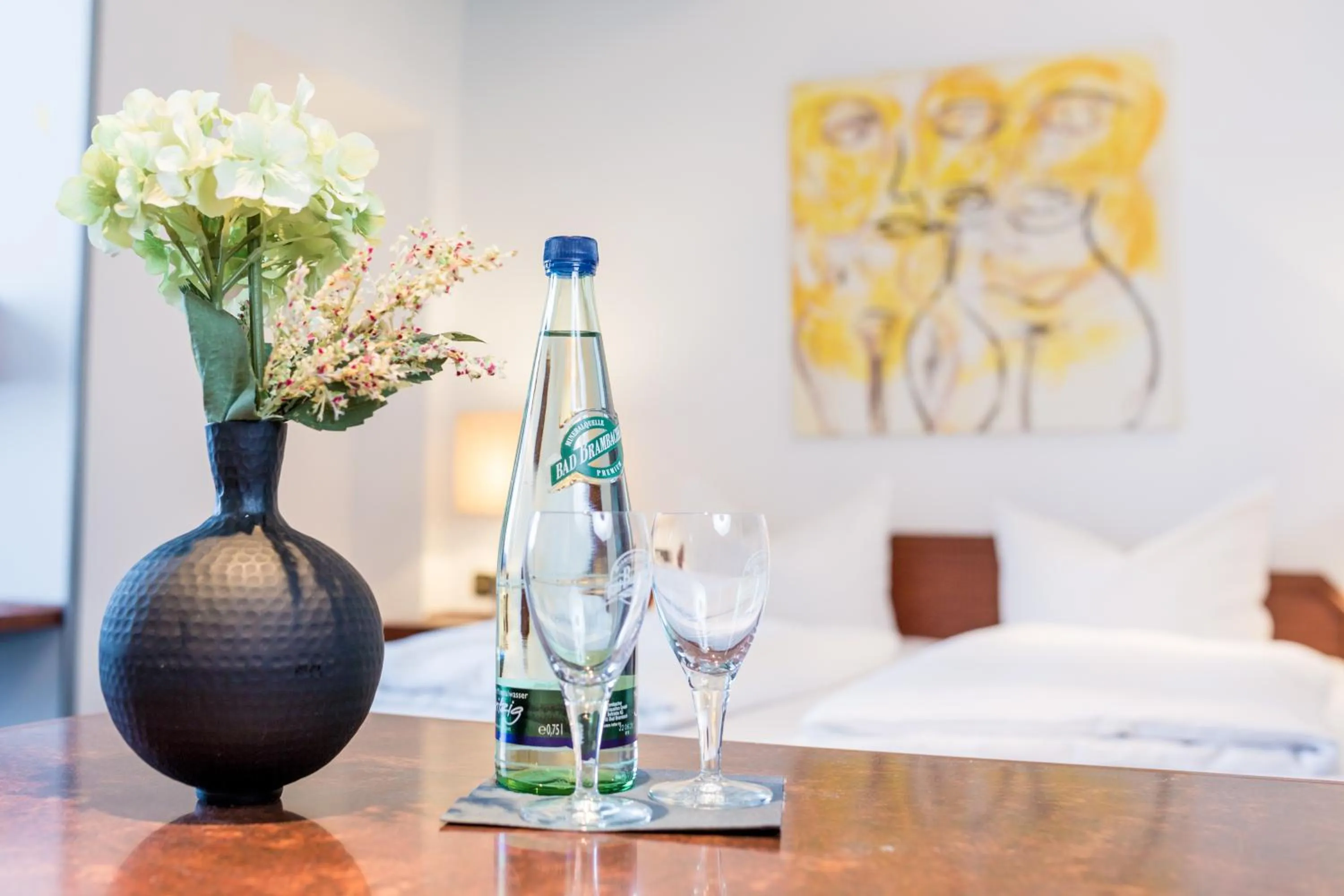 Decorative detail, Bed in Arotel Best living Nürnberg