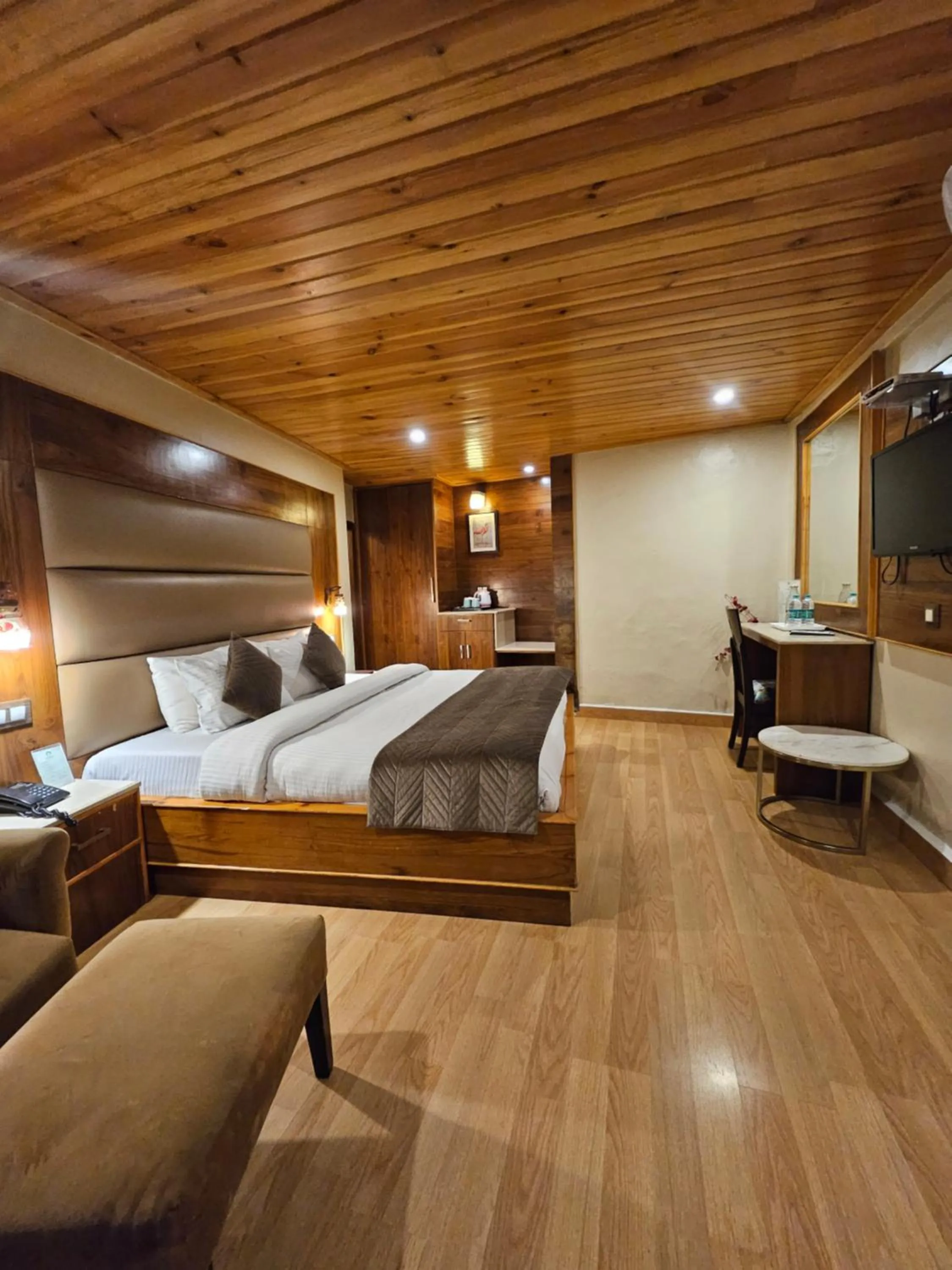 Bedroom, Bed in Mongas Hotel & Resort