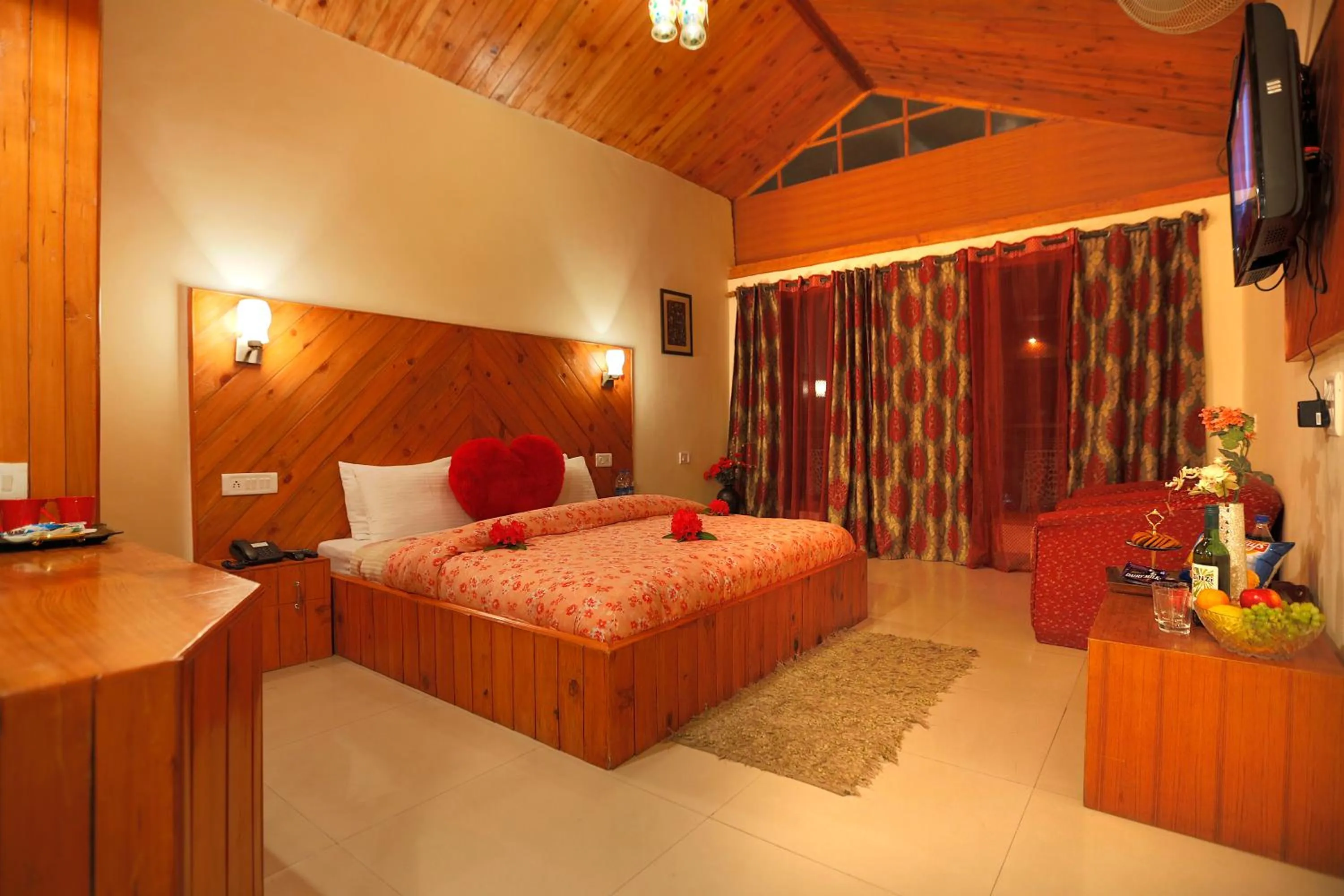 Bedroom, Bed in Mongas Hotel & Resort