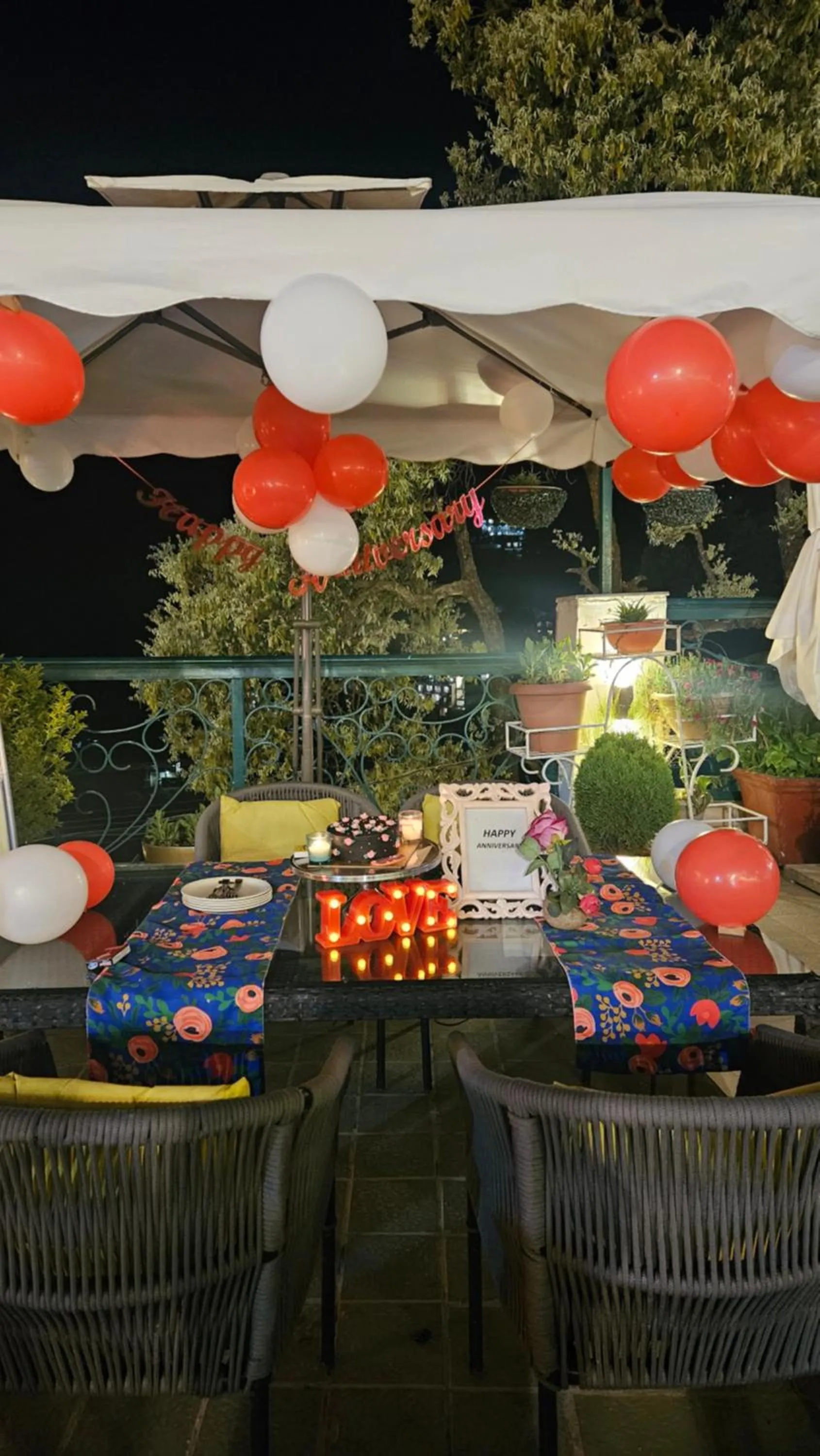 Dining area in Mongas Hotel & Resort