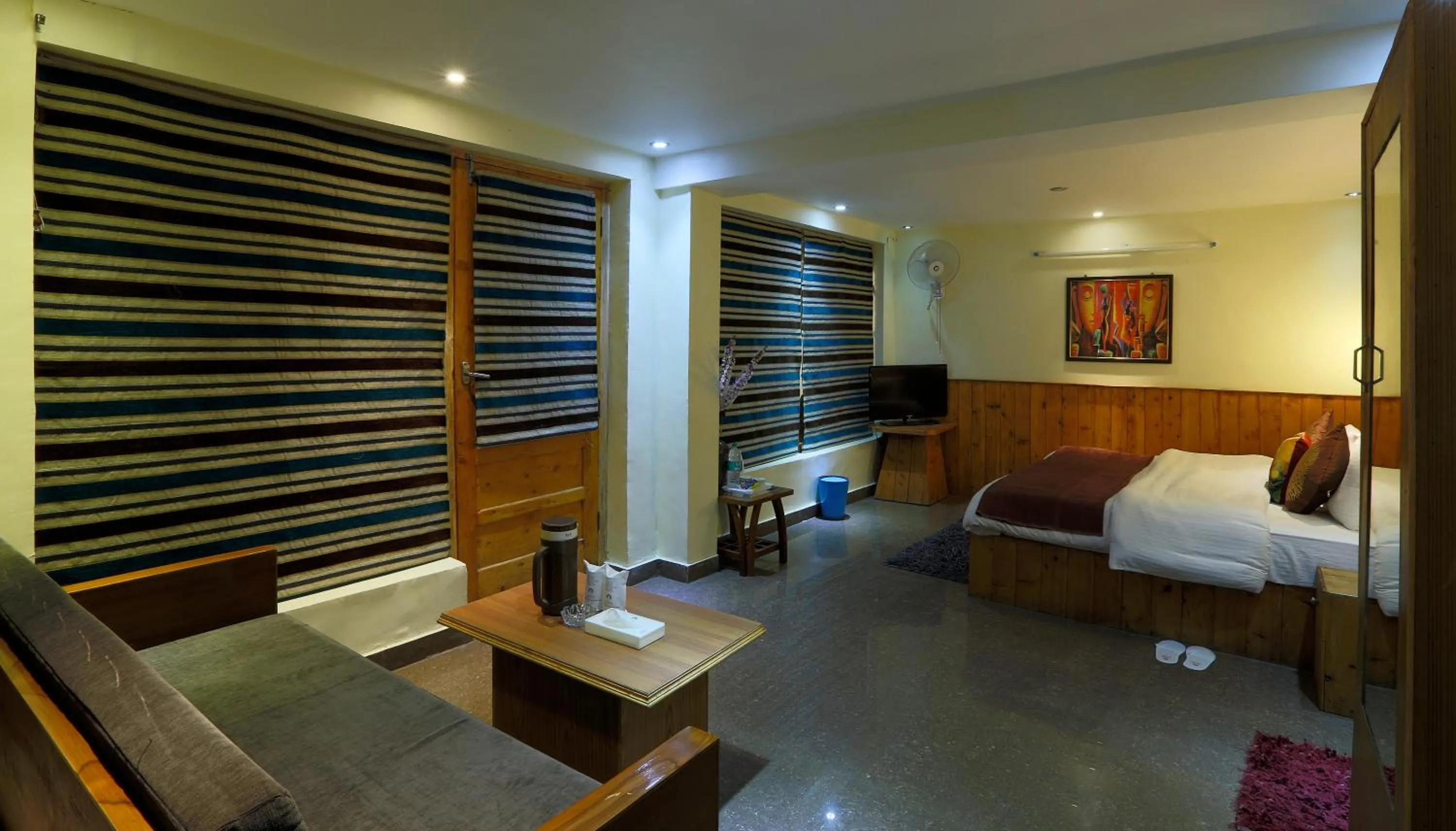 Bedroom, Bed in Mongas Hotel & Resort