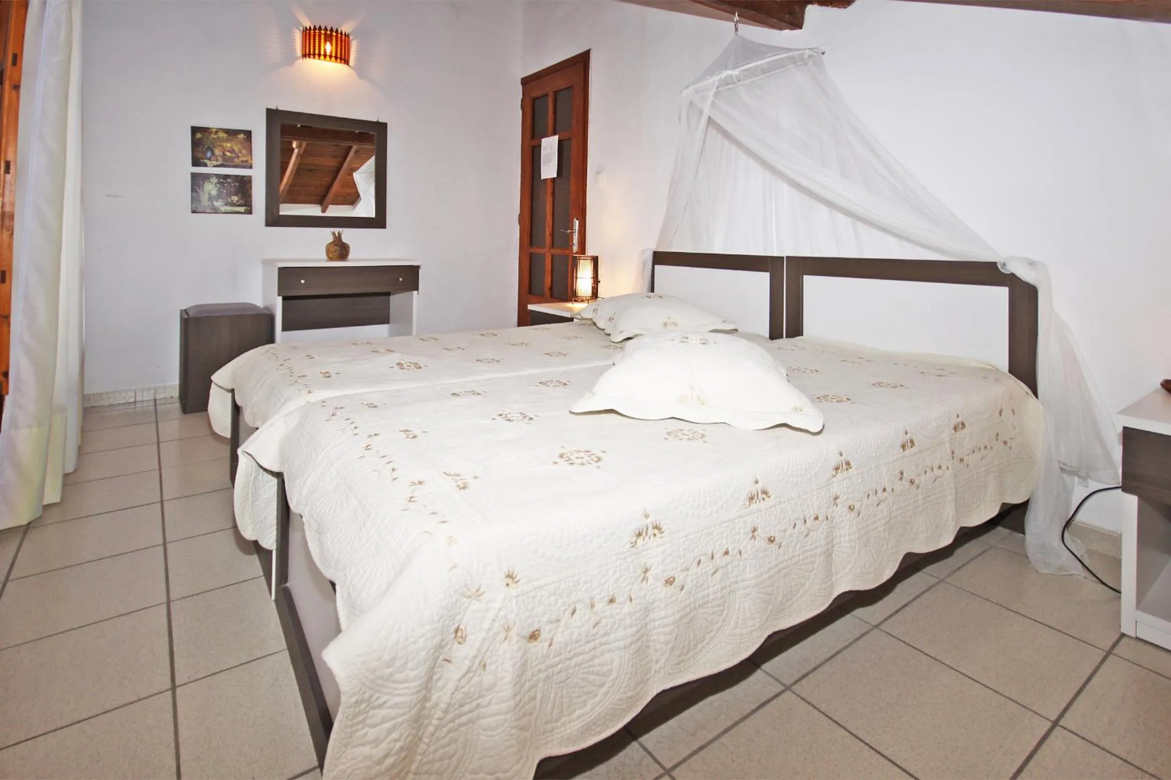 Bedroom, Bed in Villa Angela
