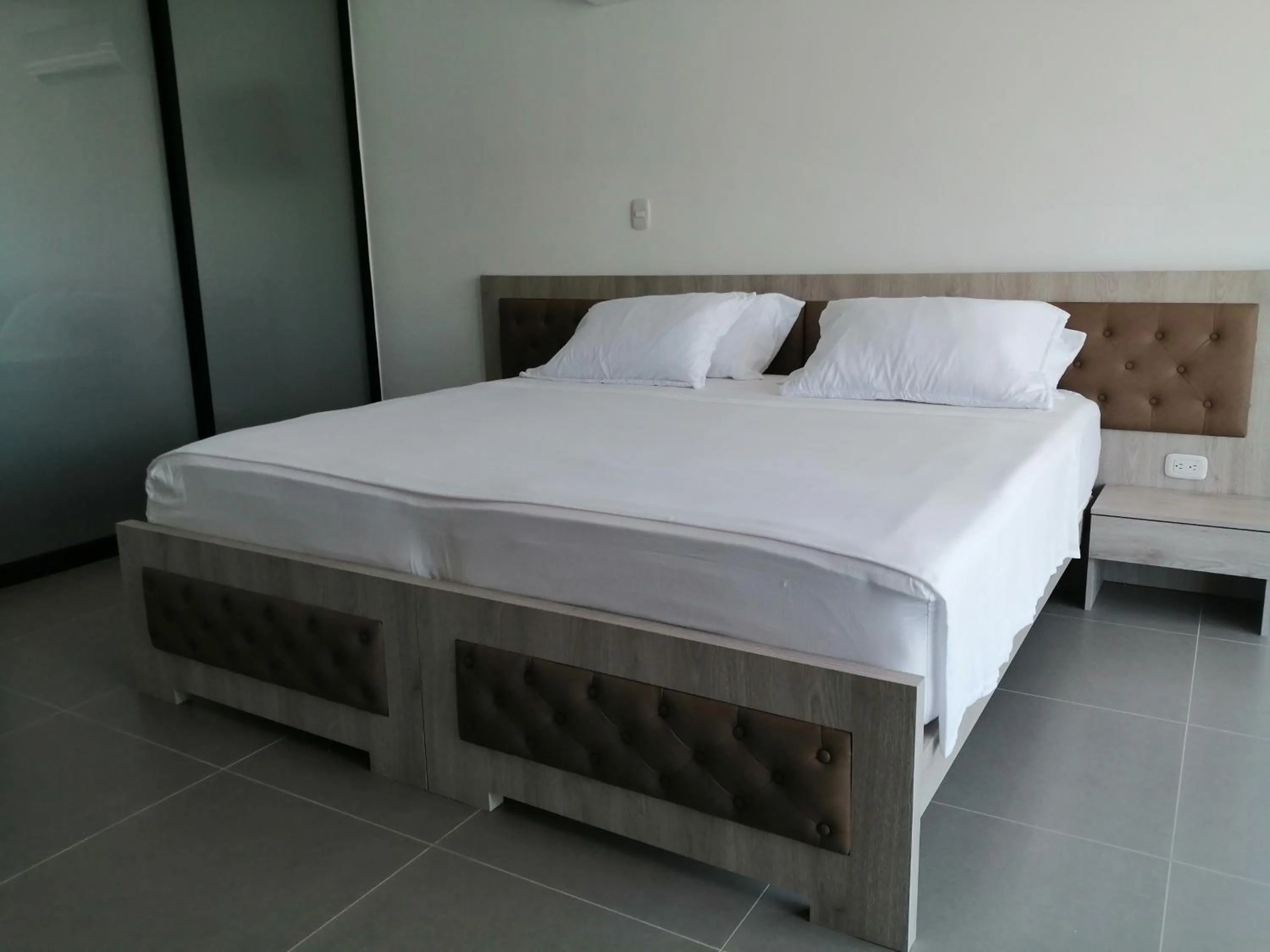 Bed in Berilo Deluxe Apartahotel