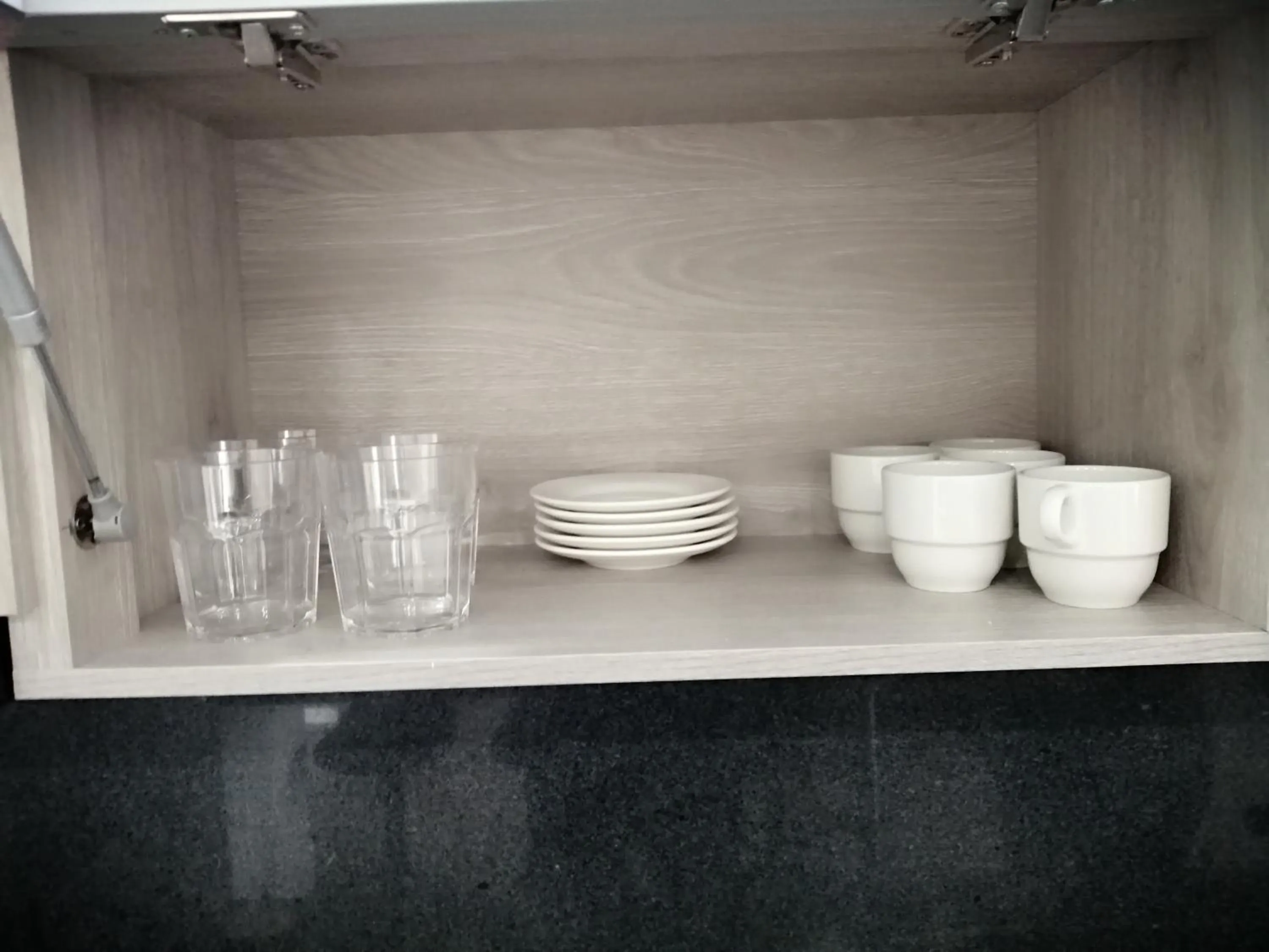 kitchen in Berilo Deluxe Apartahotel