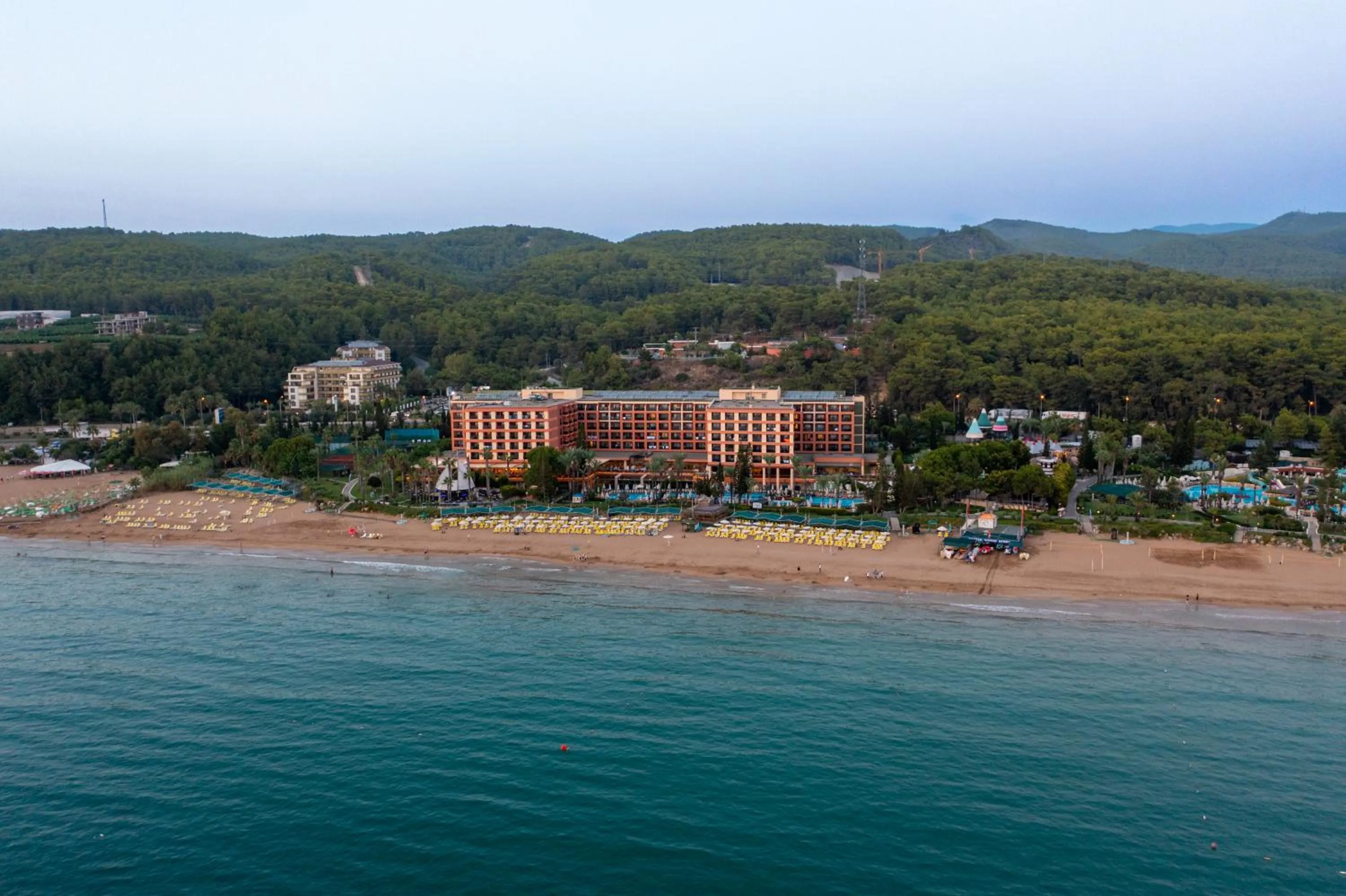 Property building in AQI Pegasos Royal