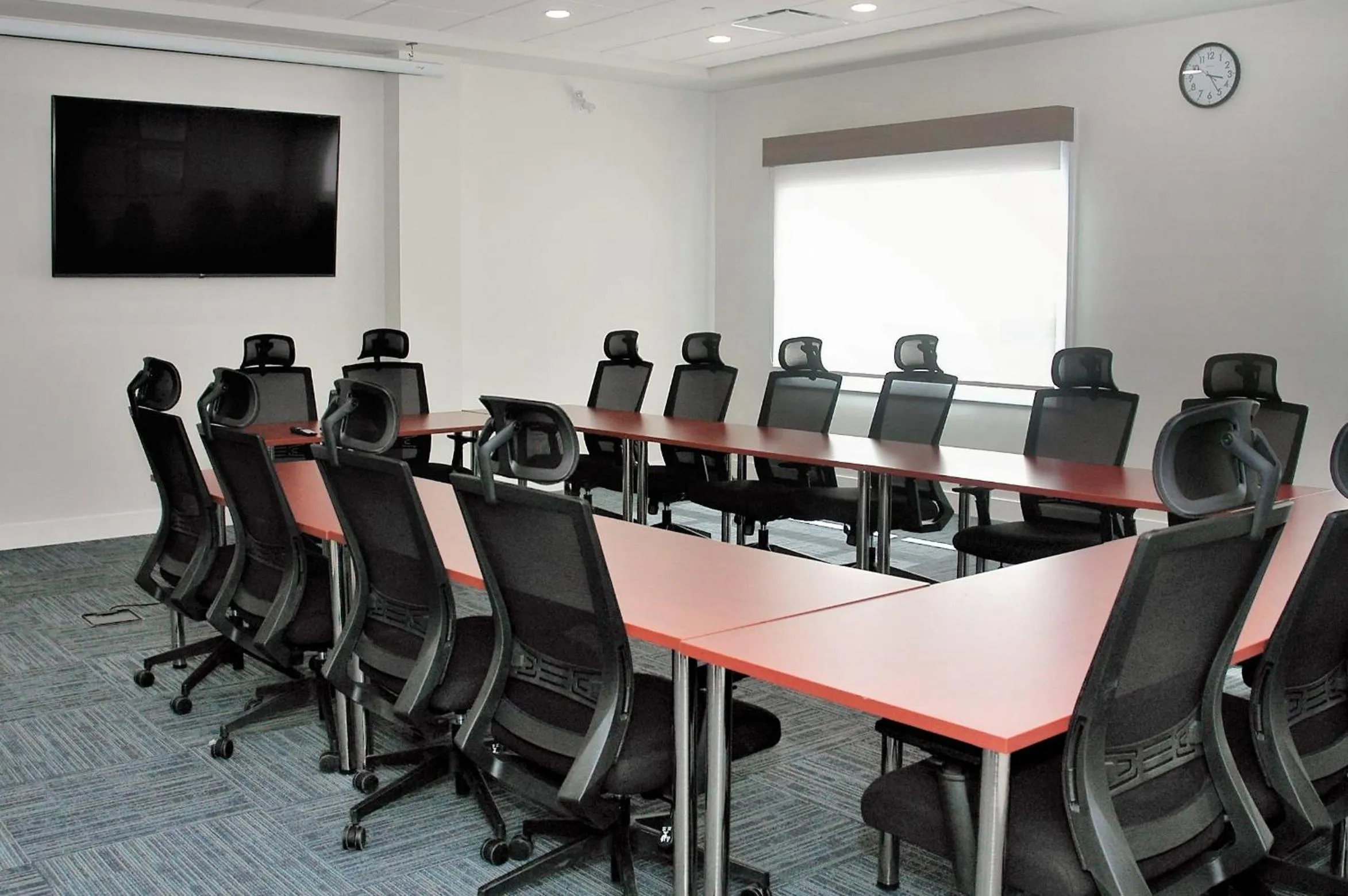 Holiday Inn Express & Suites - Edmonton SW – Windermere by IHG