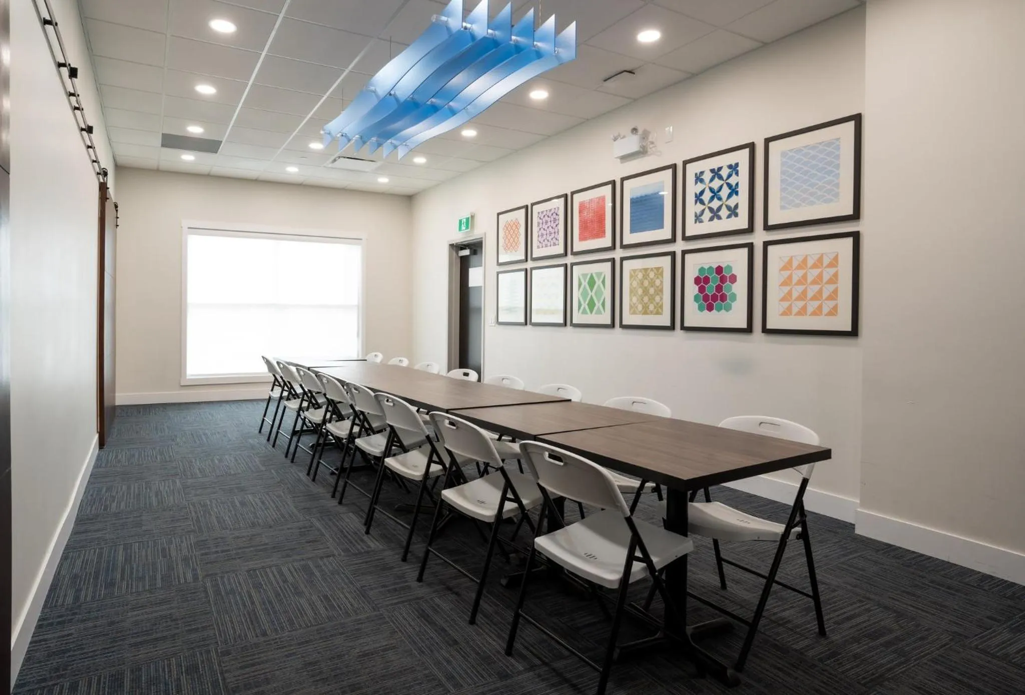 Meeting/conference room in Holiday Inn Express & Suites - Edmonton SW – Windermere by IHG