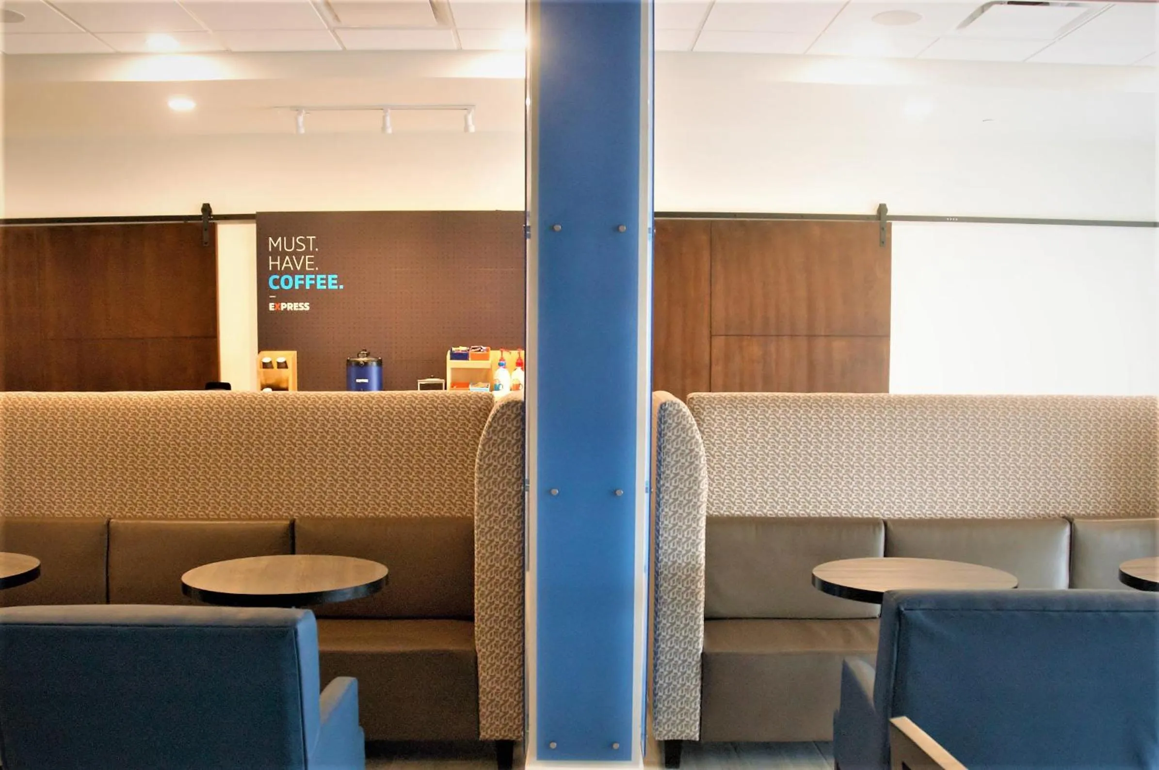 Holiday Inn Express & Suites - Edmonton SW – Windermere by IHG