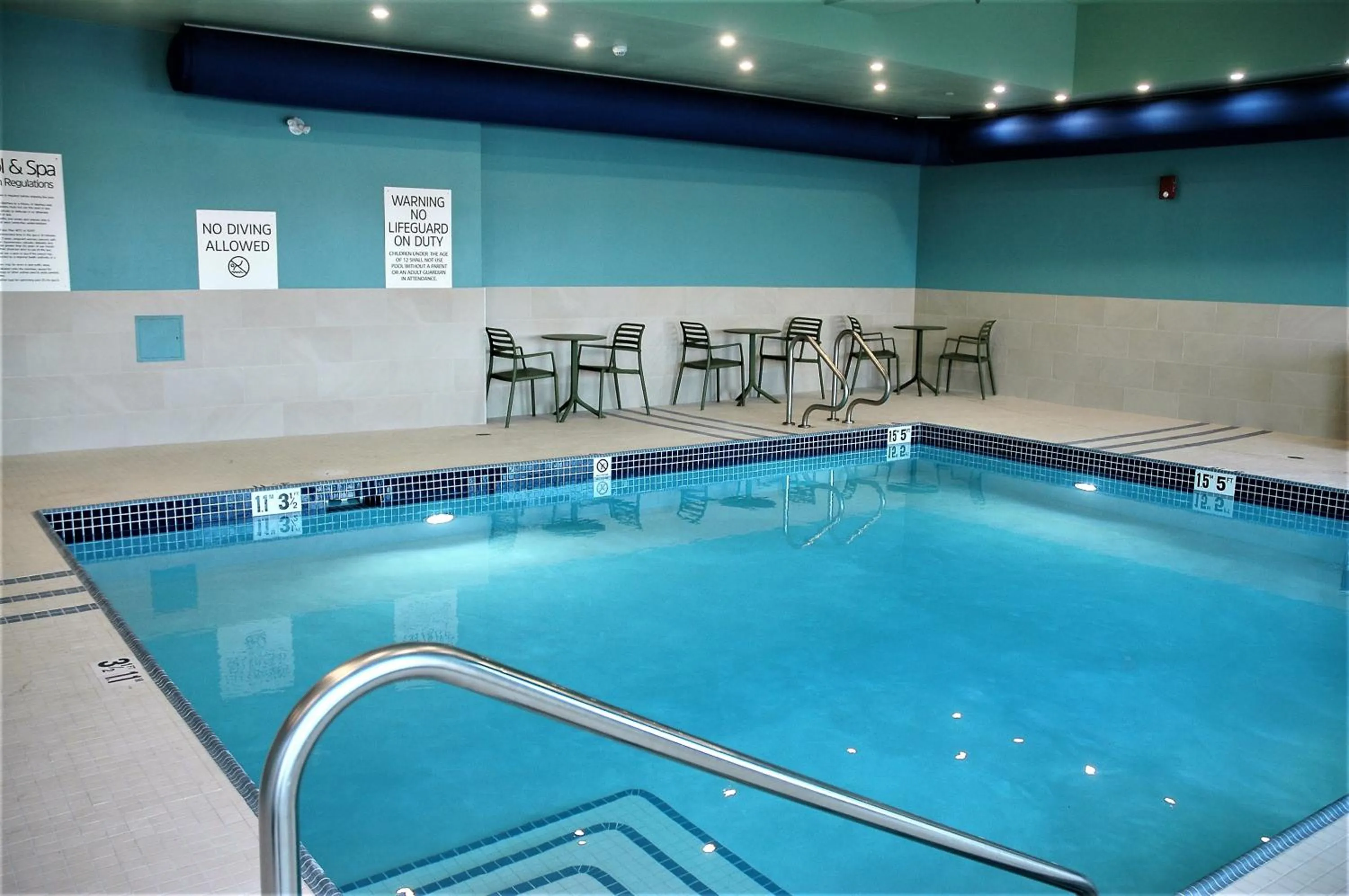 Swimming pool in Holiday Inn Express & Suites - Edmonton SW – Windermere by IHG