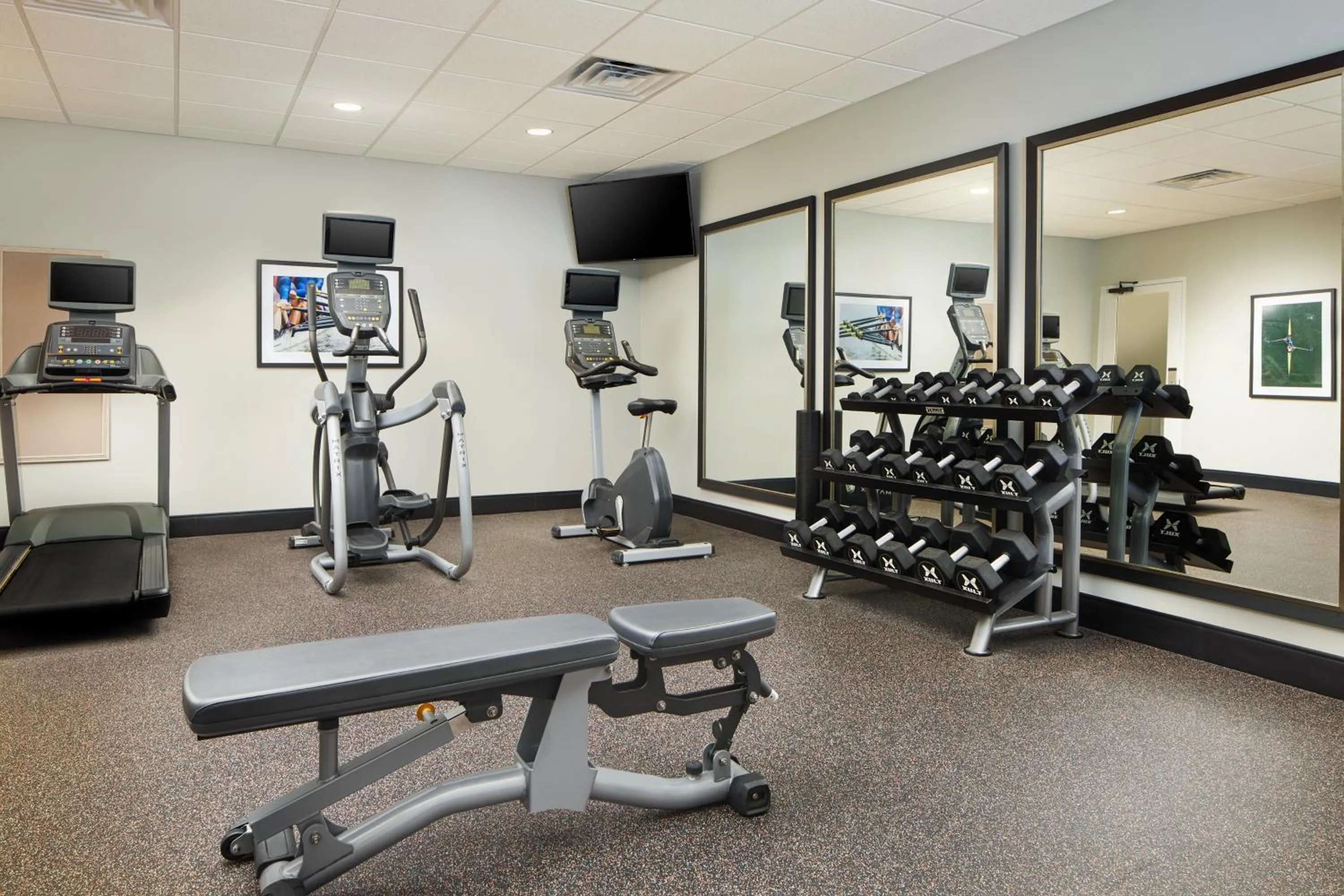 Fitness centre/facilities in Candlewood Suites - Lebanon by IHG