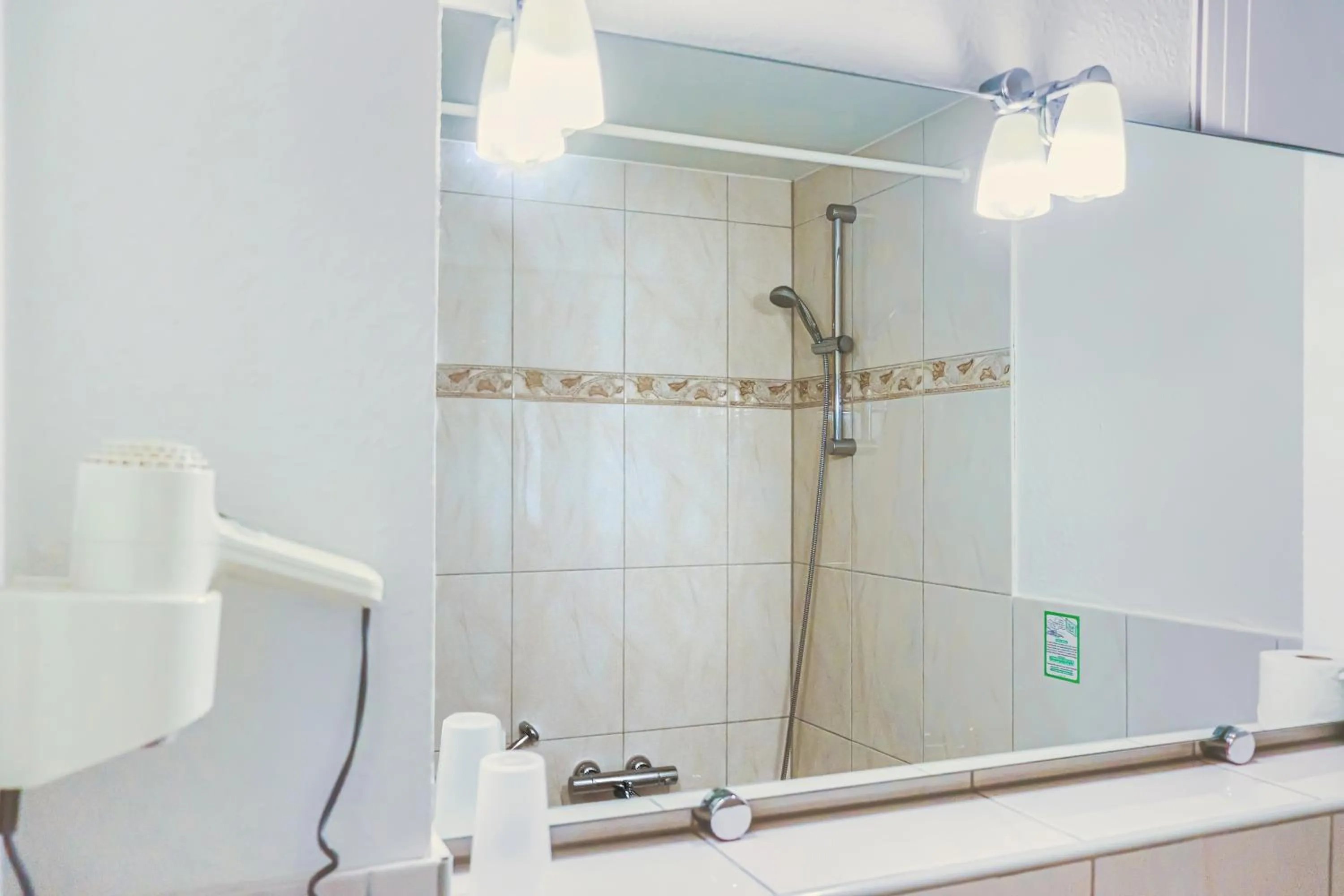 Bathroom in Hotel Münkel