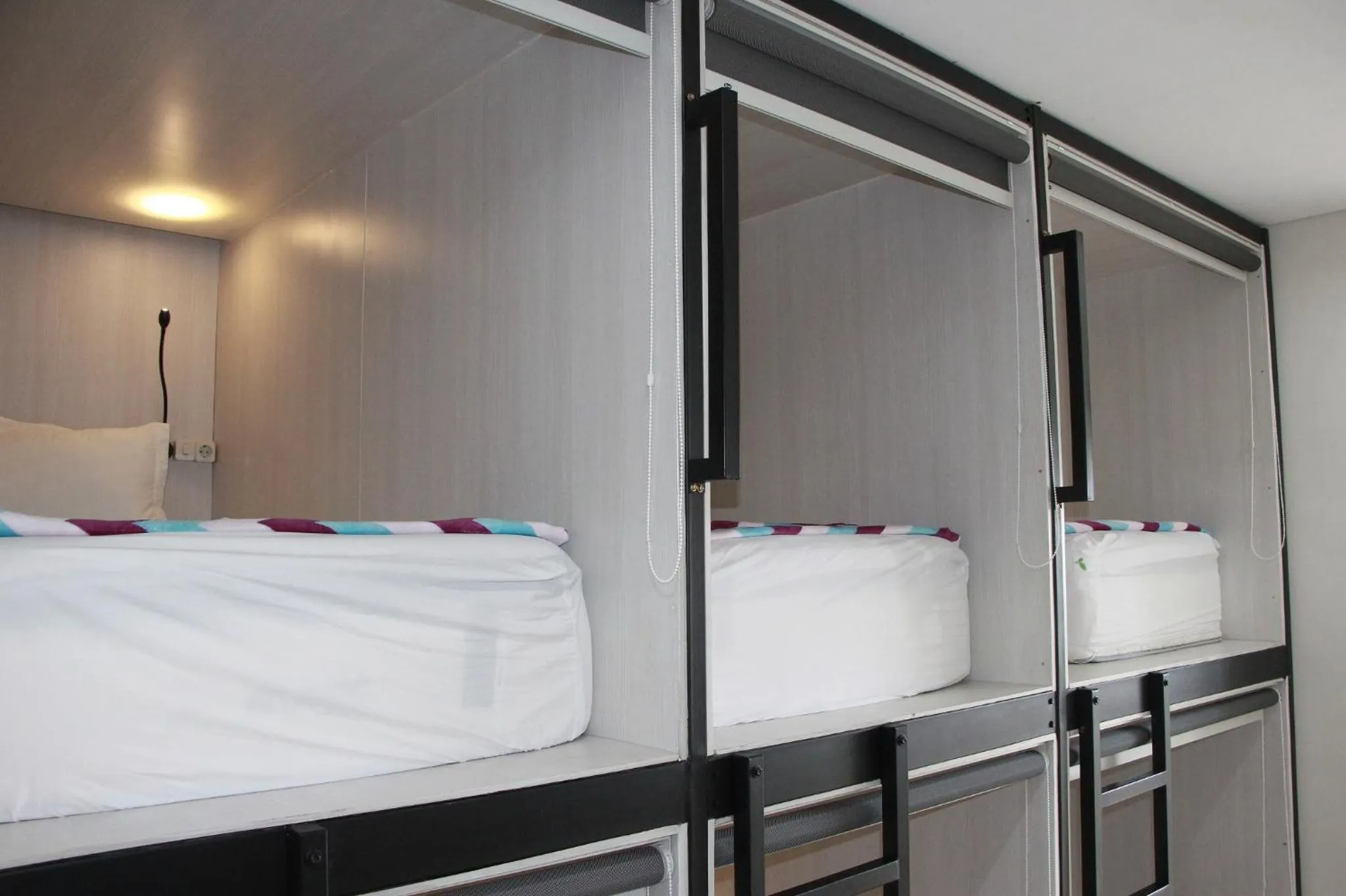 Bed in The Peak Guest House