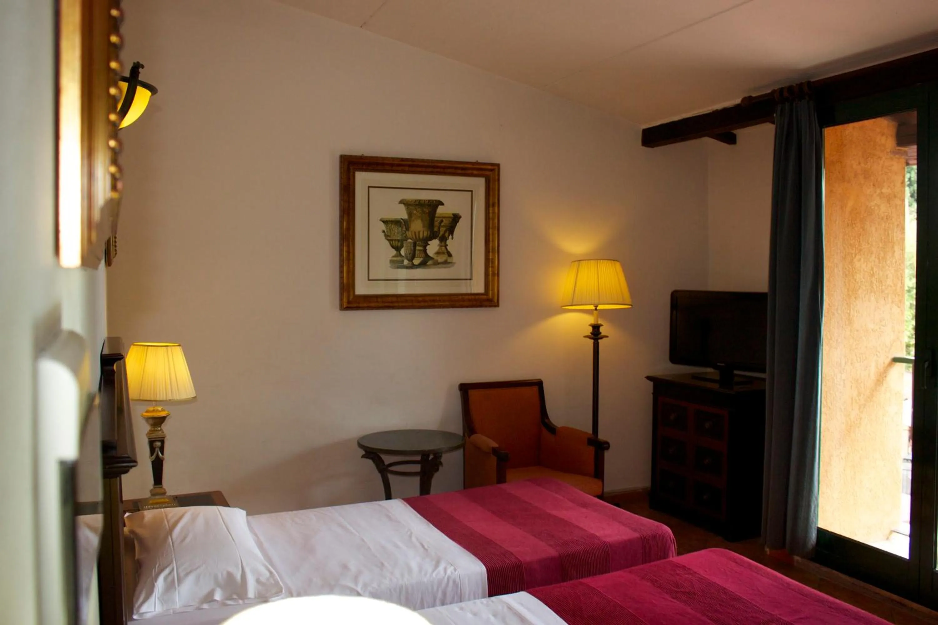 Bedroom, Bed in Hotel Antico Residence Roma