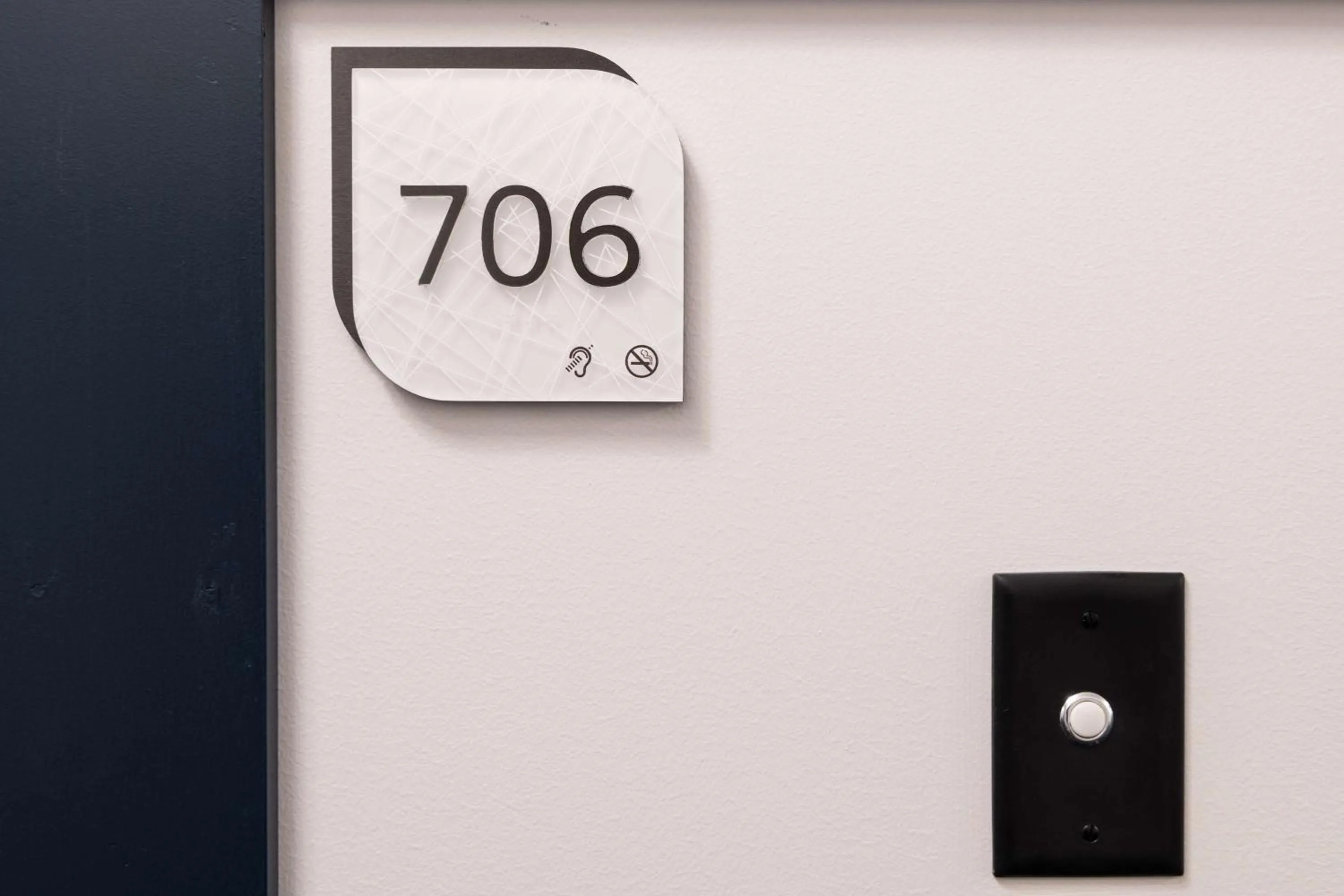 Bedroom in Hilton Garden Inn Flint Downtown