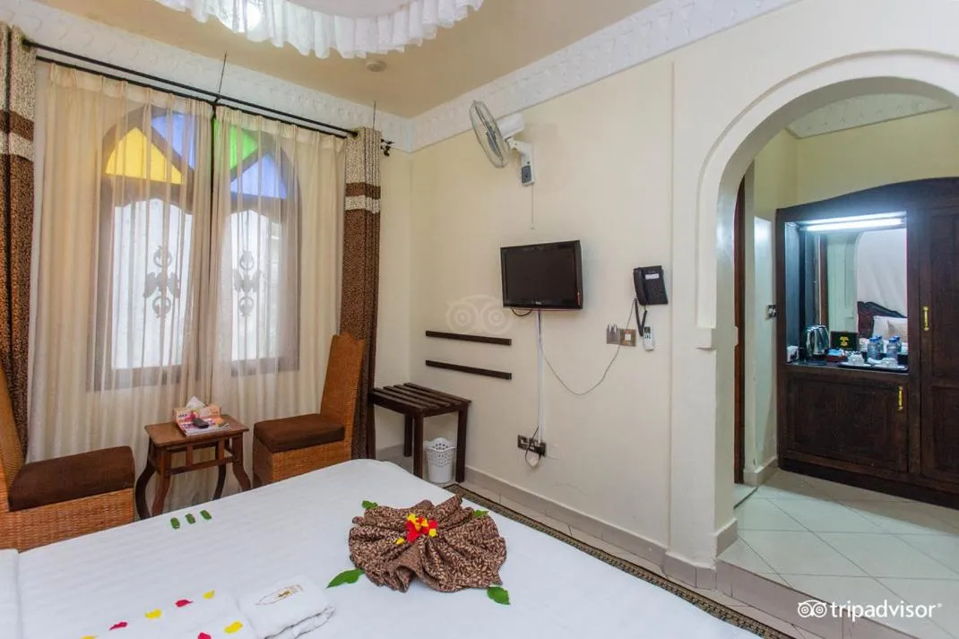 Bed in Al-Minar Hotel