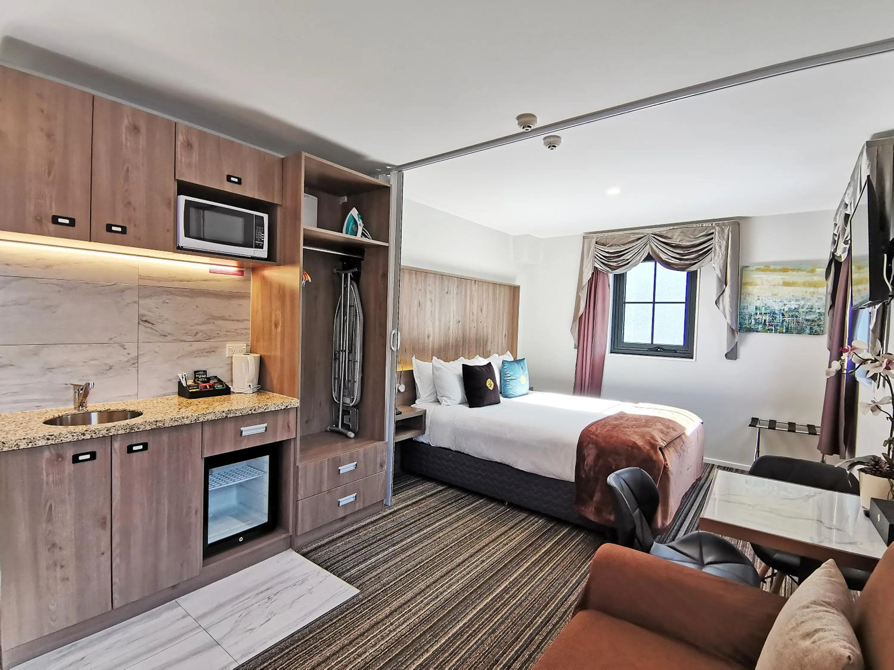 Bed in The Salisbury Business Class