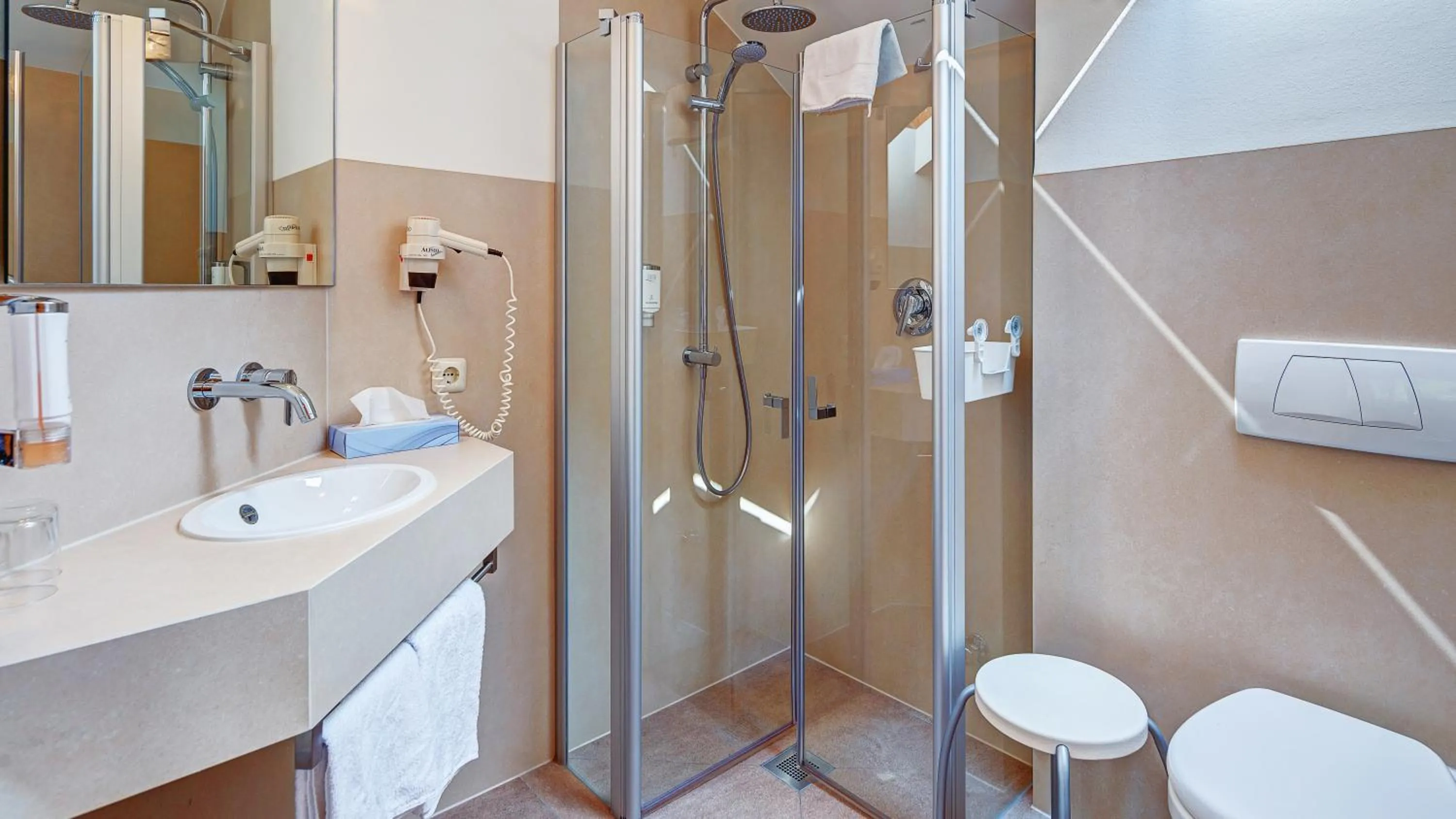 Bathroom in Hotel Christel