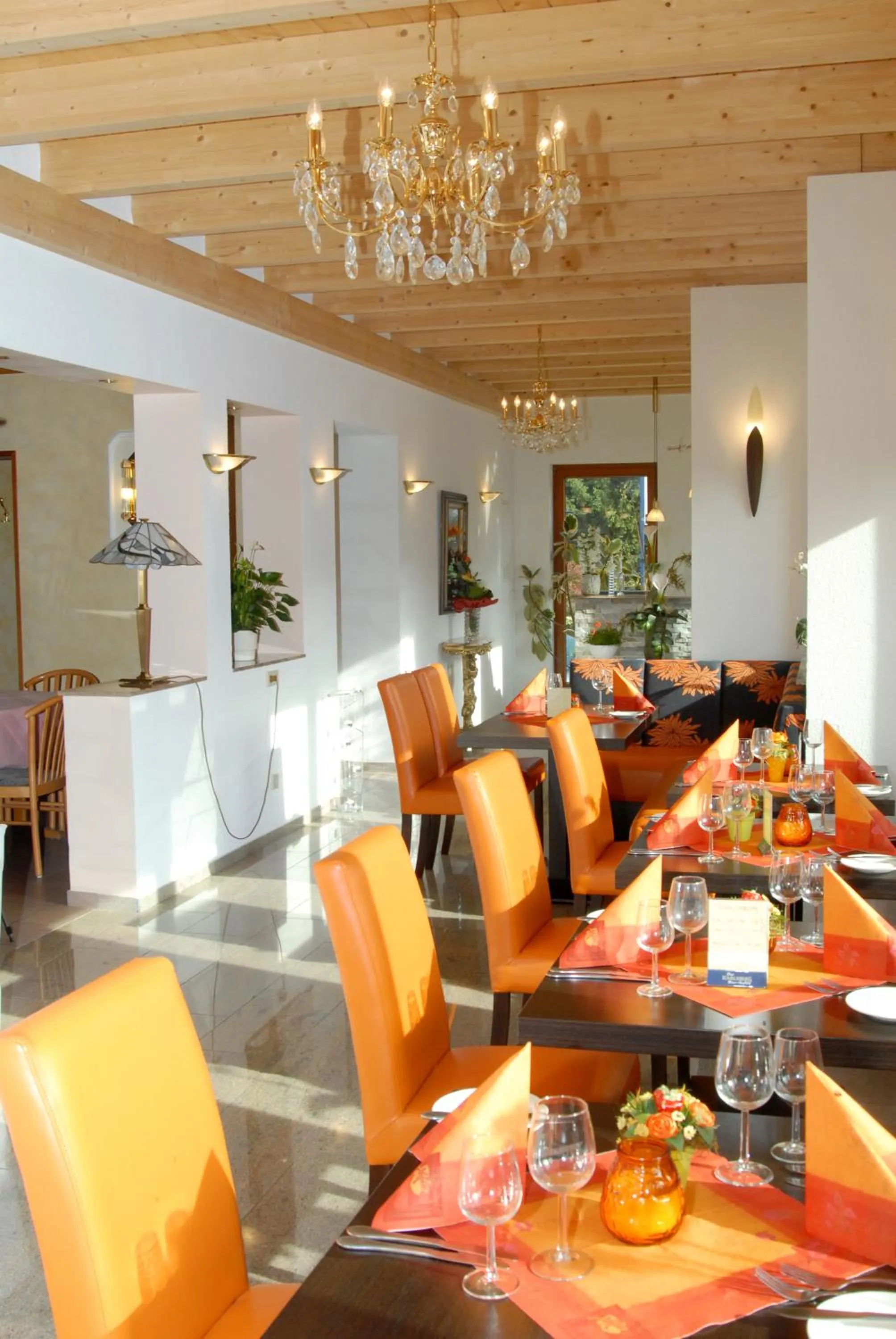 Restaurant/places to eat in Hotel-Restaurant Laux