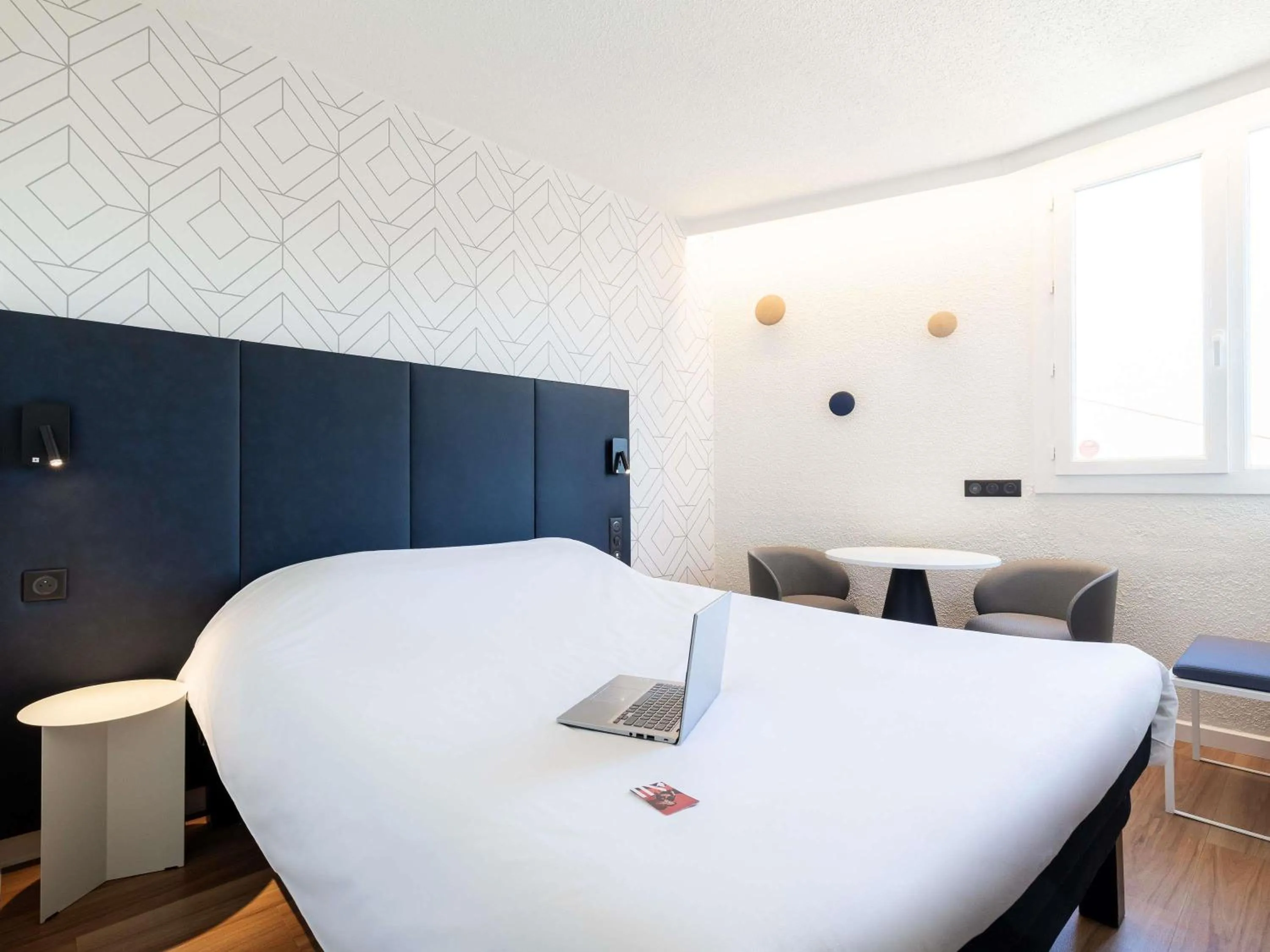 Bedroom, Bed in ibis Beziers Est Mediterranee A9/A75