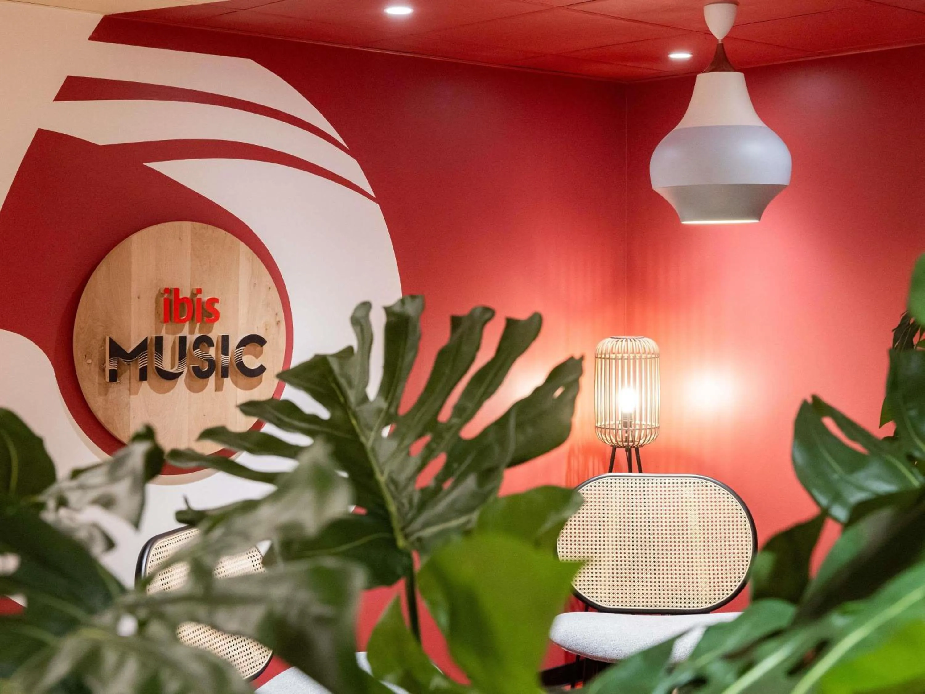 Lounge or bar in ibis Beziers Est Mediterranee A9/A75