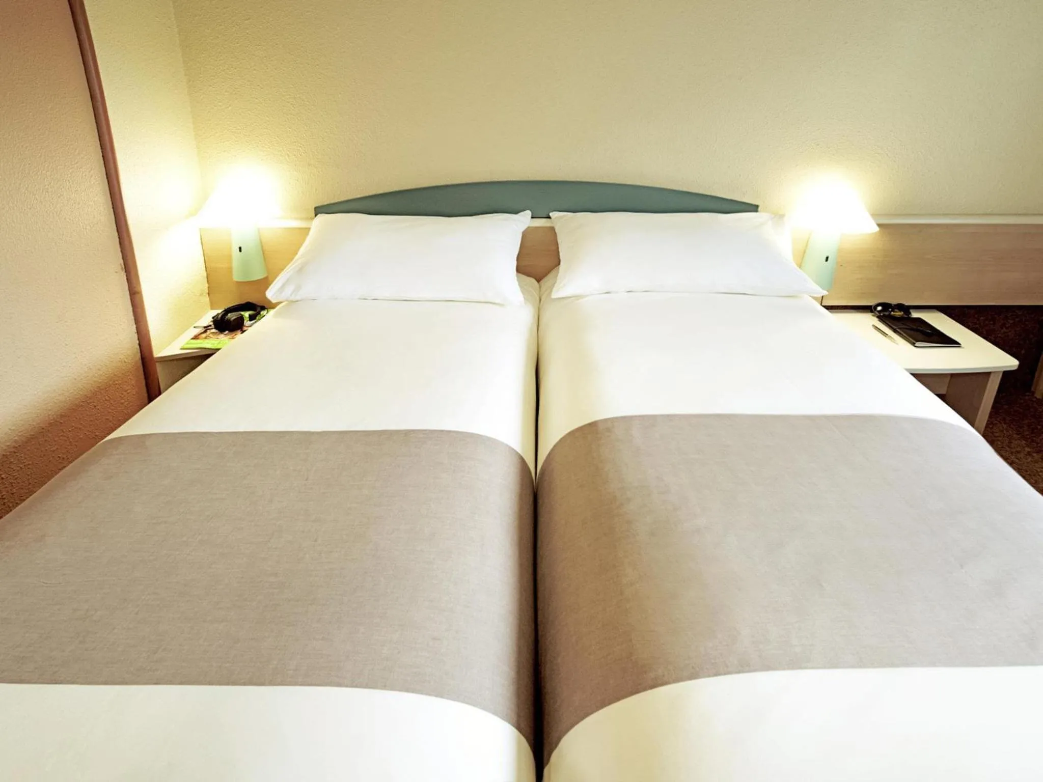 Bedroom, Bed in ibis Beziers Est Mediterranee A9/A75