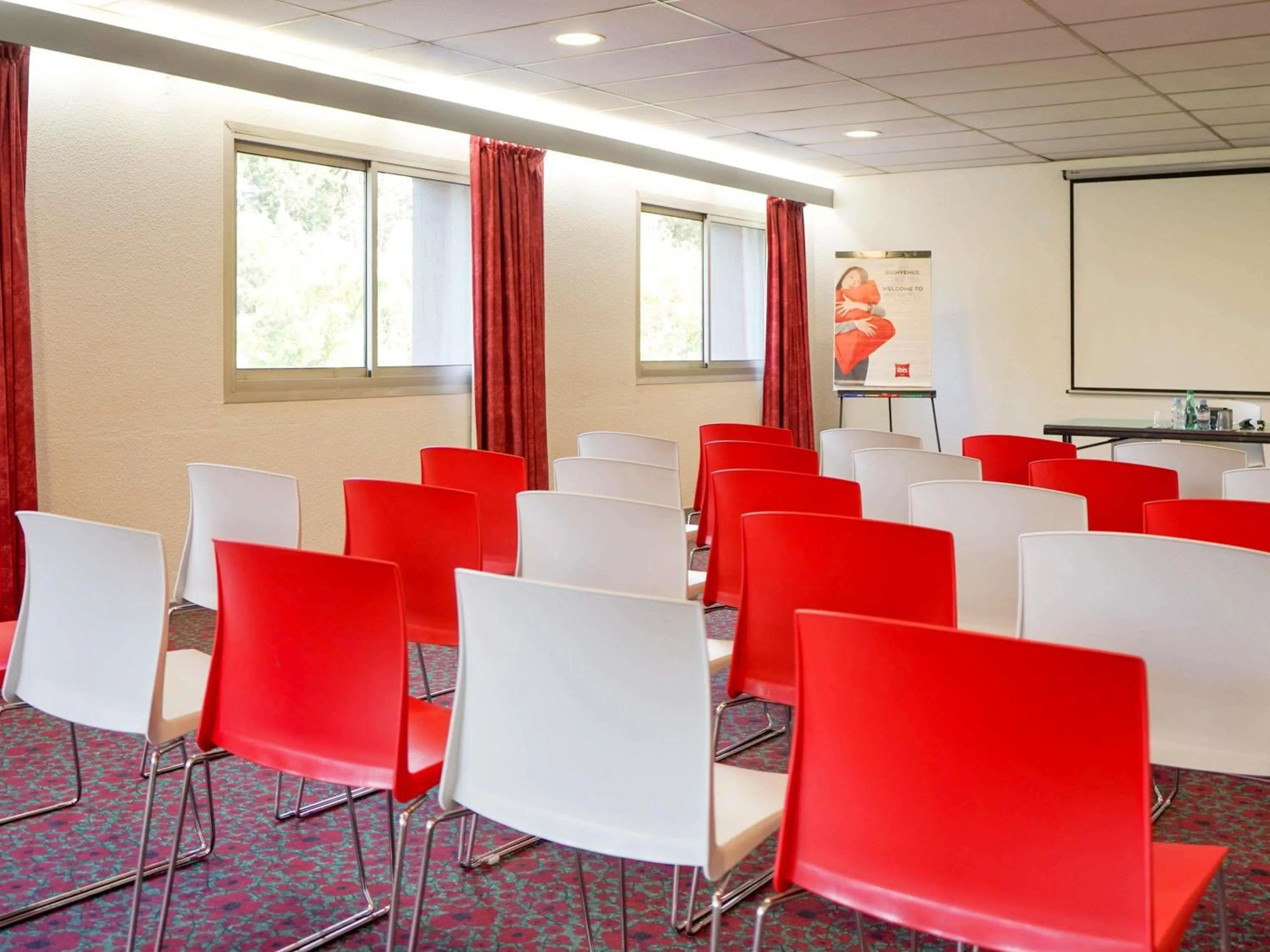 Meeting/conference room in ibis Beziers Est Mediterranee A9/A75