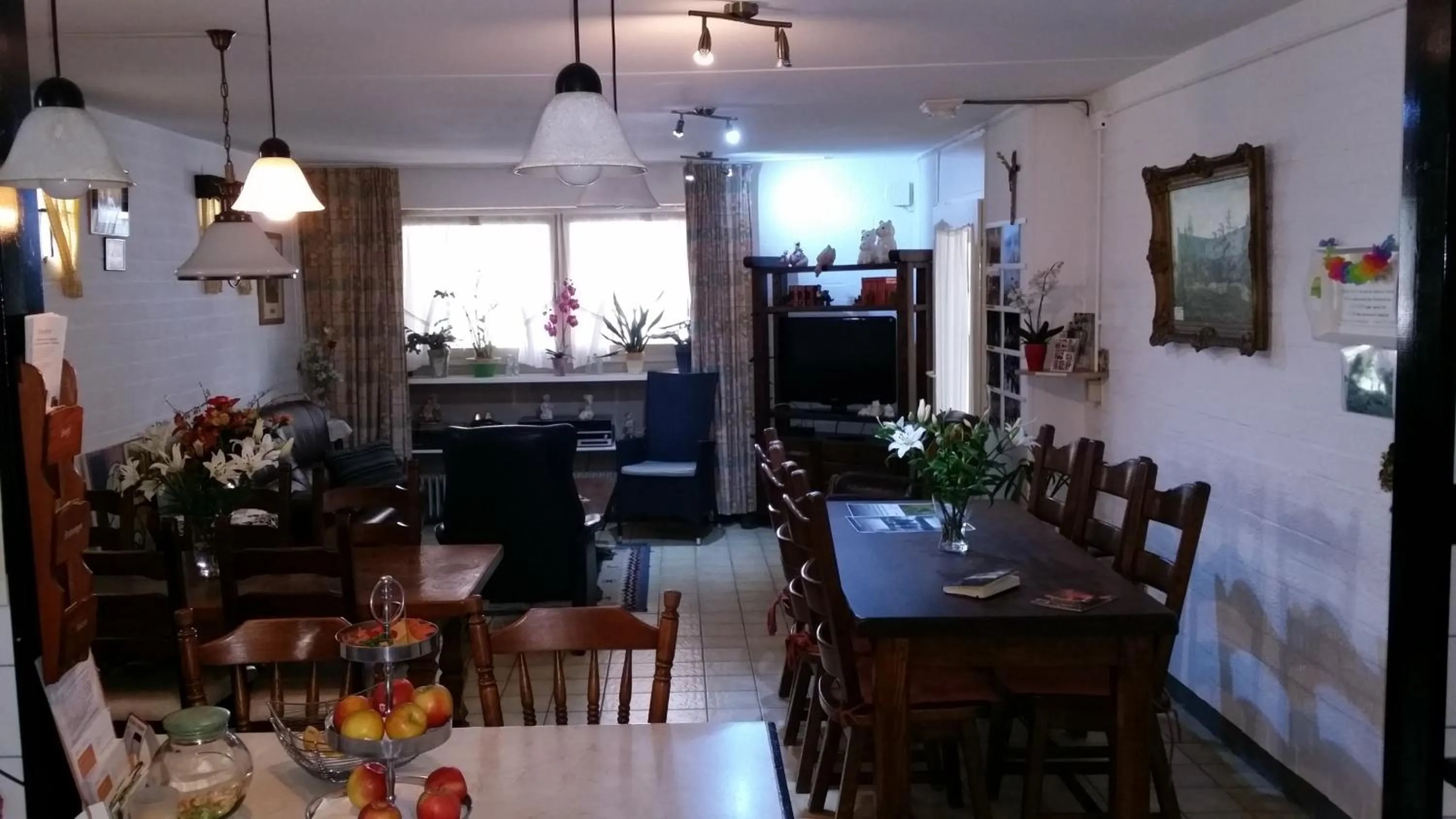 Photo of the whole room, Restaurant/Places to Eat in Pension Neske