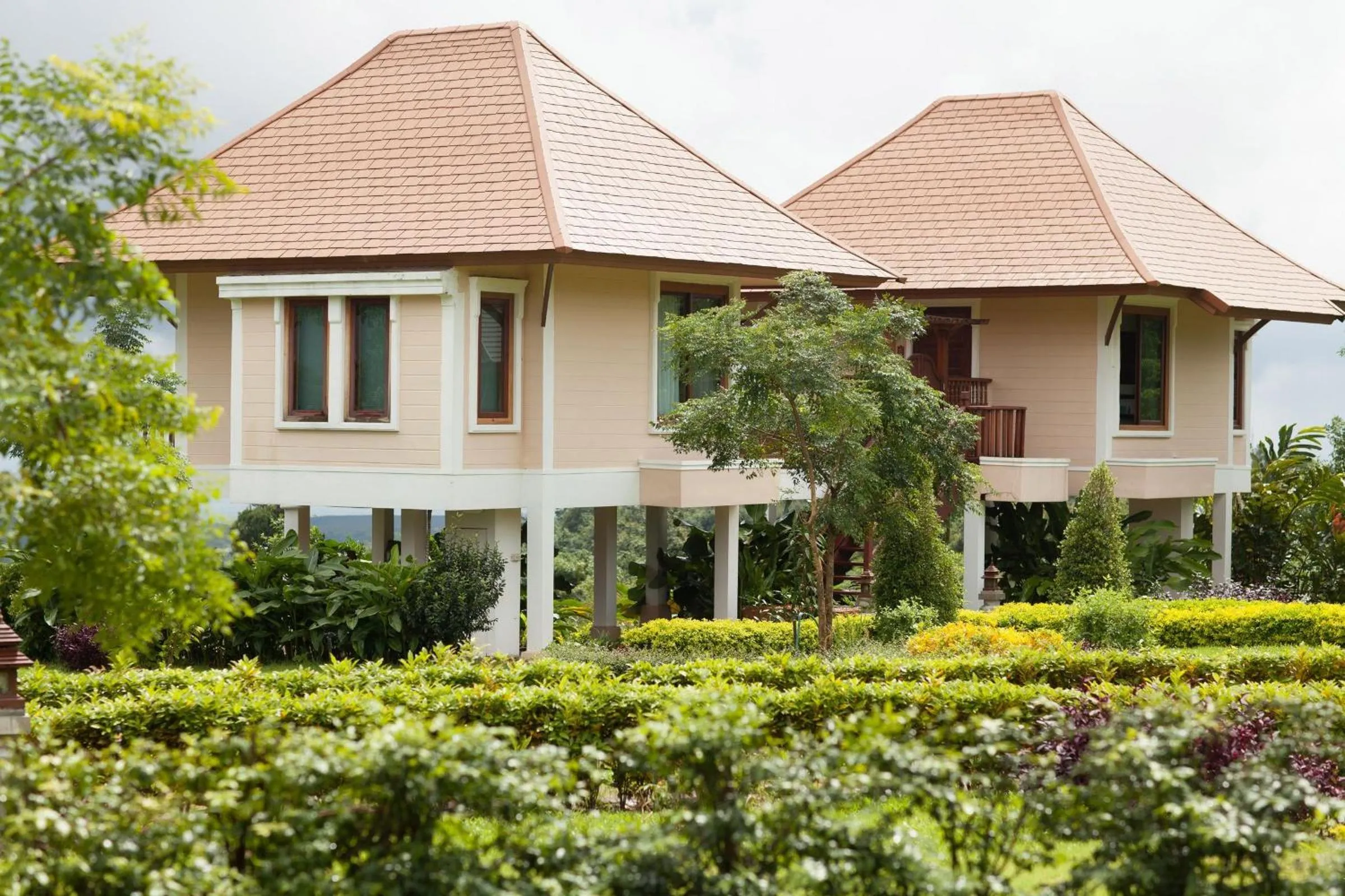 Facade/entrance in Sabaidee Valley
