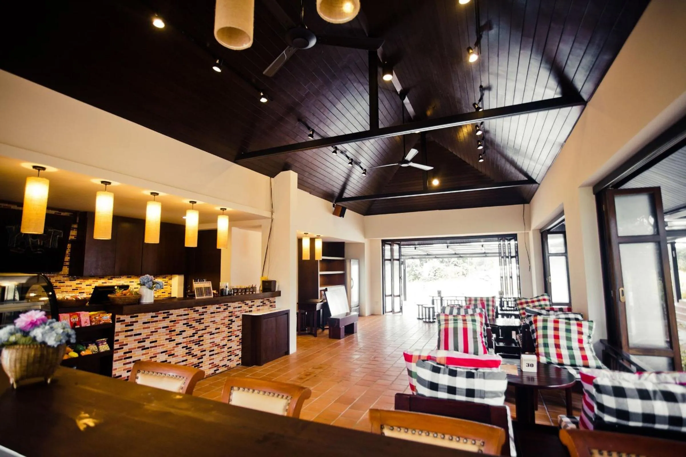 Restaurant/places to eat in Sabaidee Valley