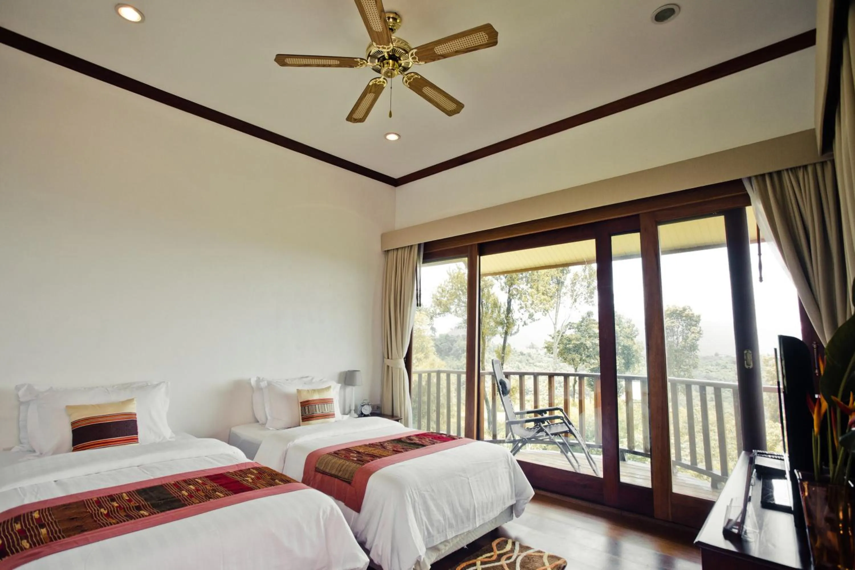 Bed in Sabaidee Valley