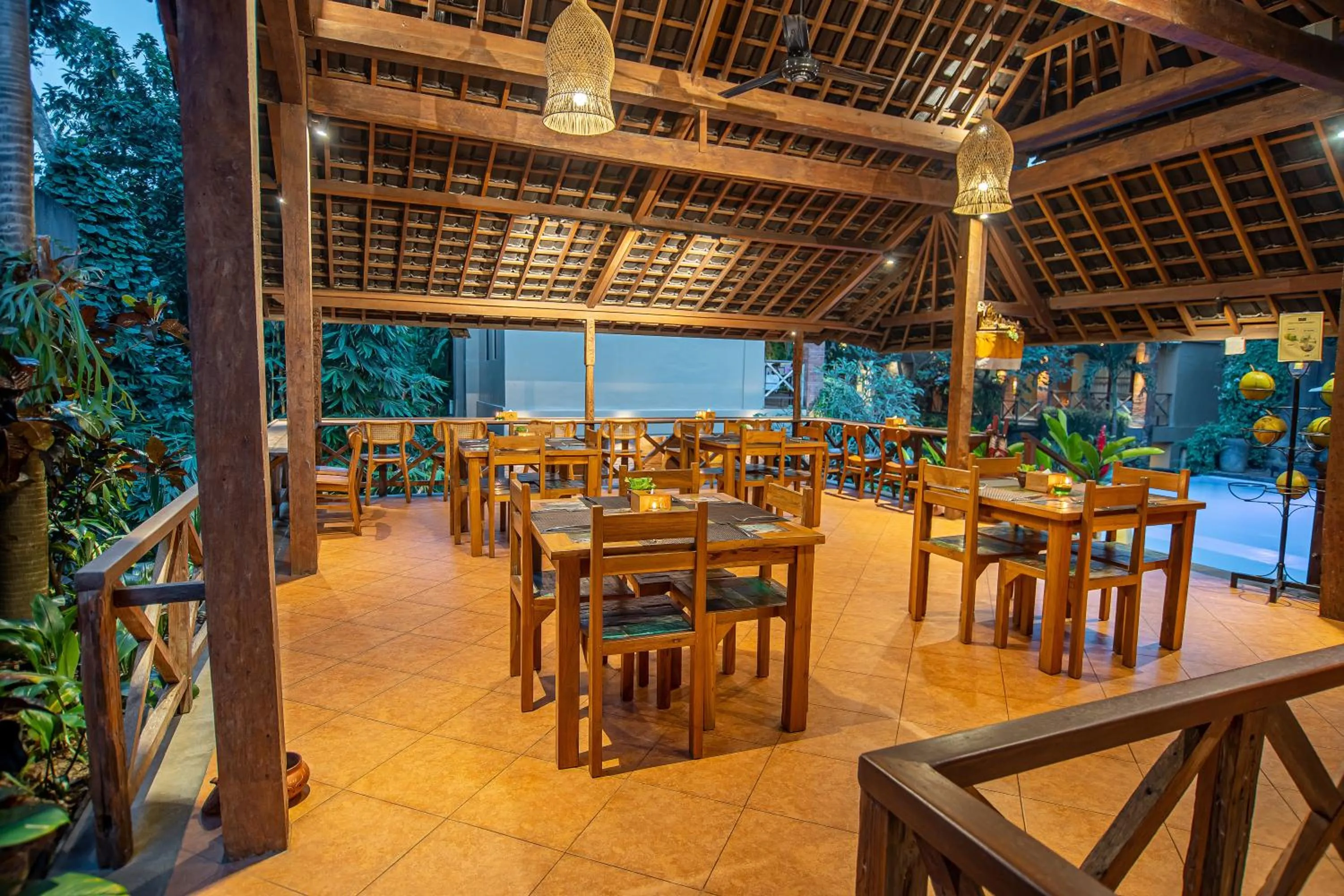 Restaurant/places to eat in Merak Village by Prasi