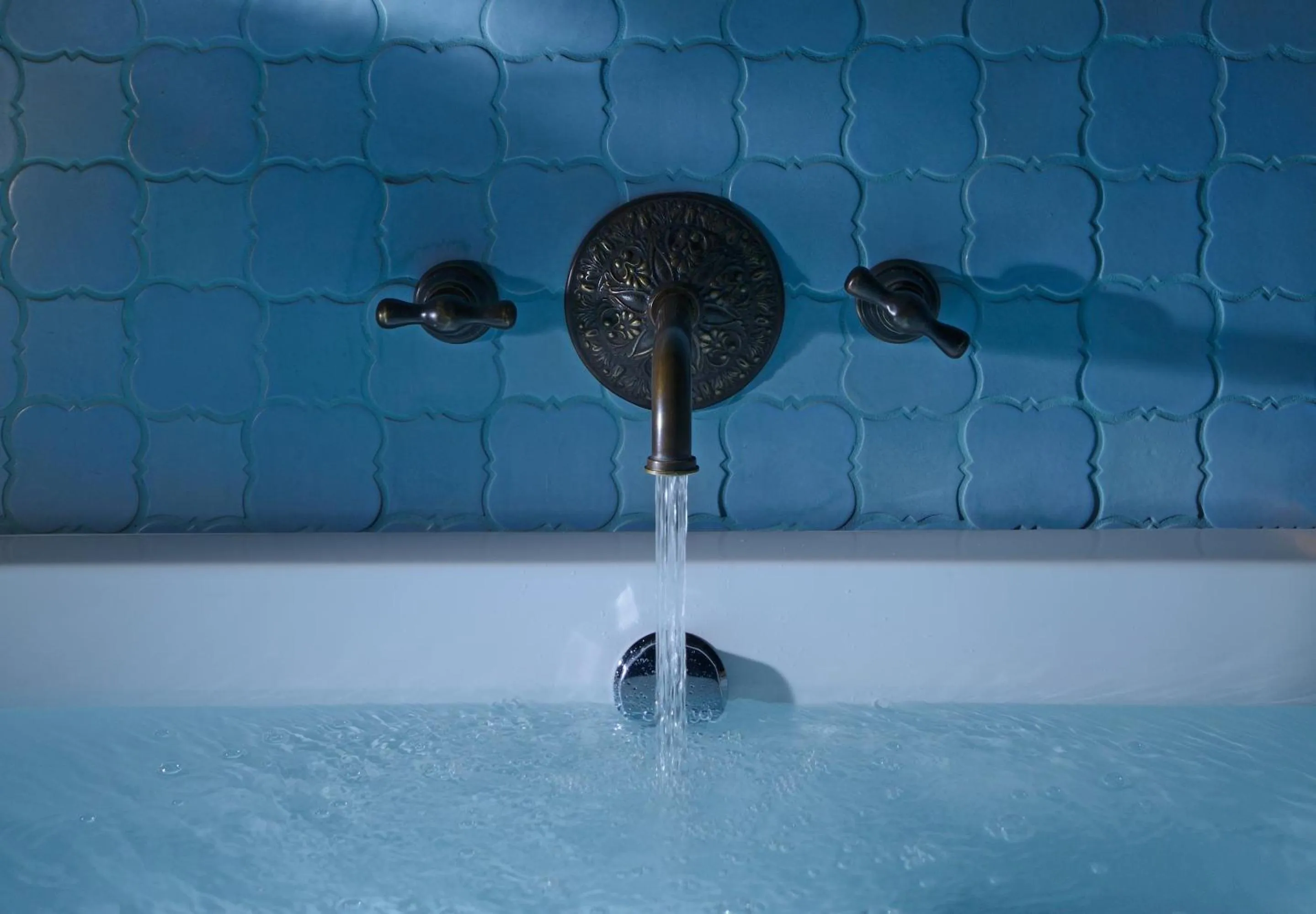 Bath in El Golpe de Vista