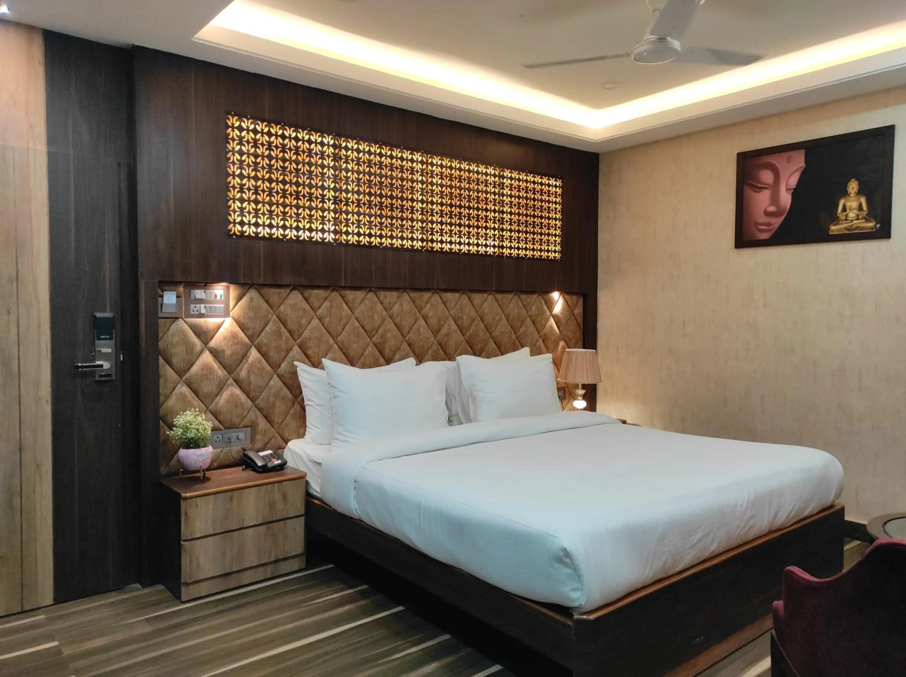 Bed in Hotel Aavas Inn