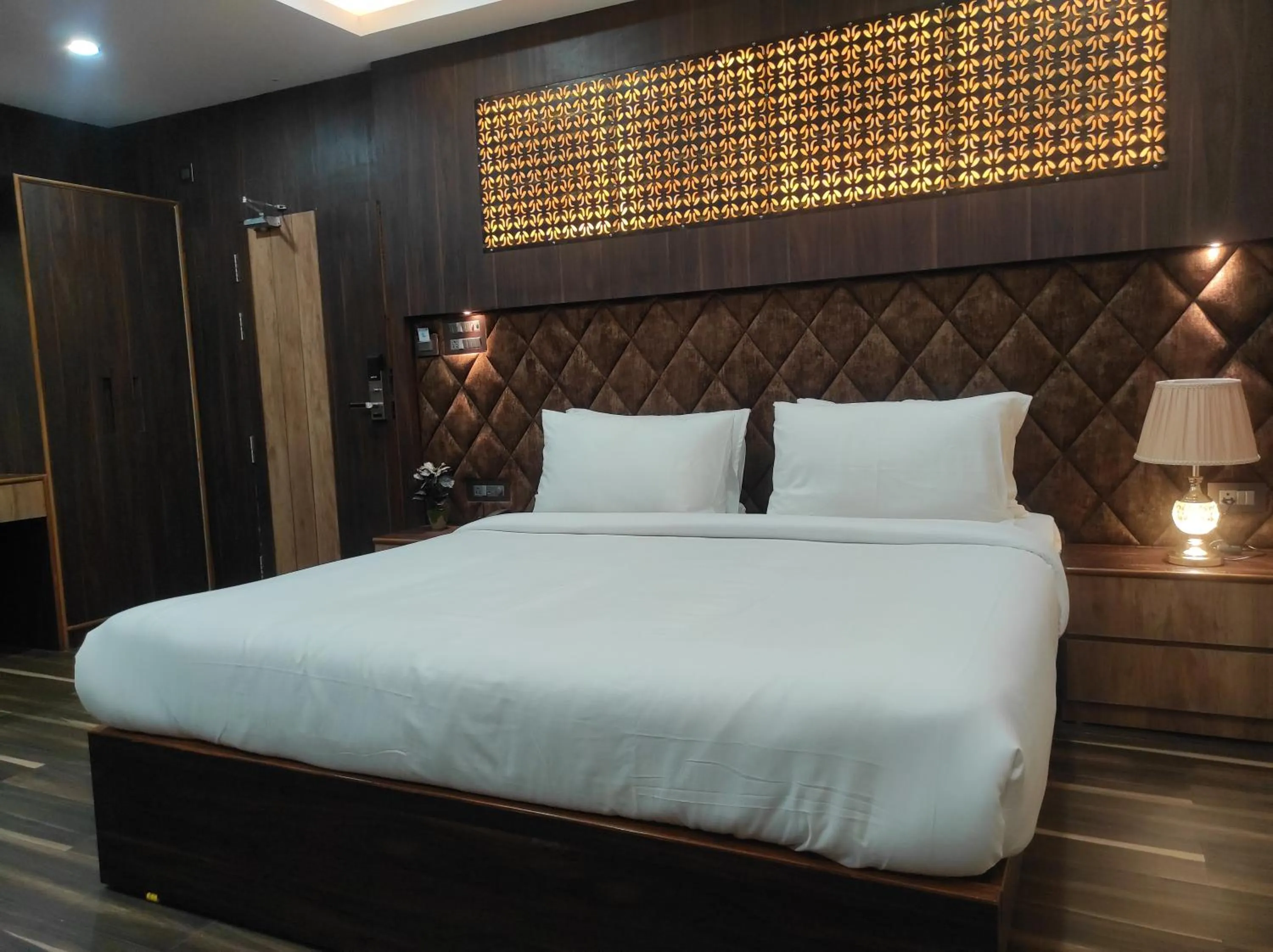 Bed in Hotel Aavas Inn