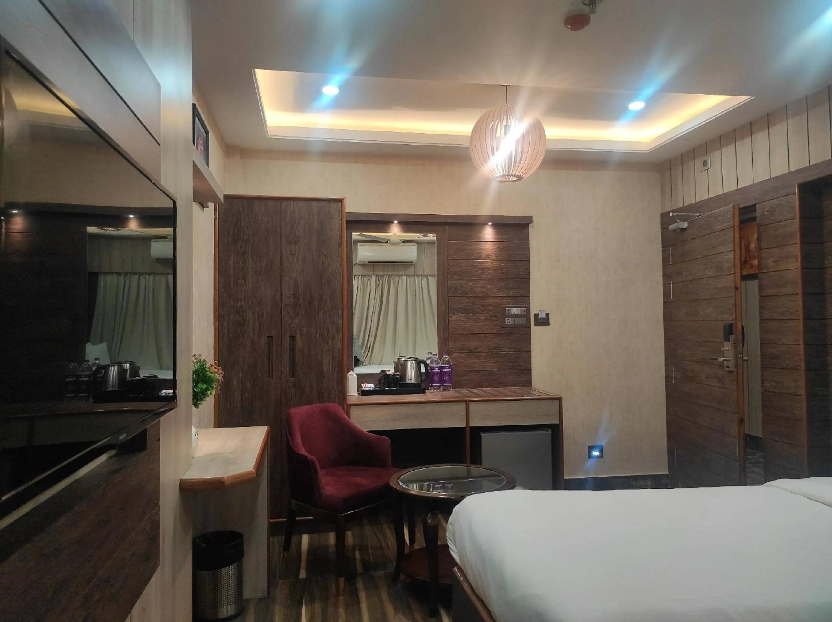 Photo of the whole room, Bed in Hotel Aavas Inn