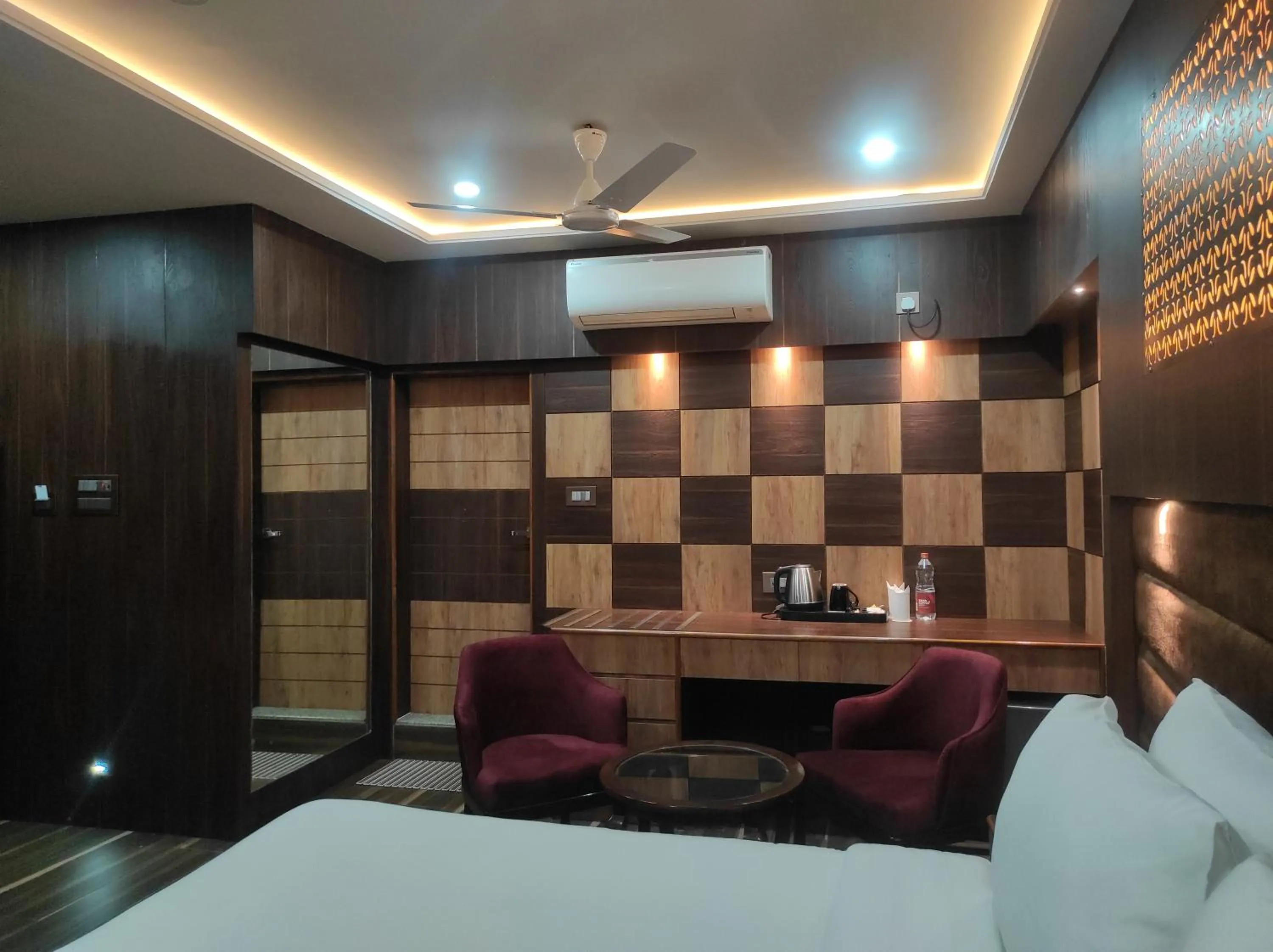 Bed in Hotel Aavas Inn