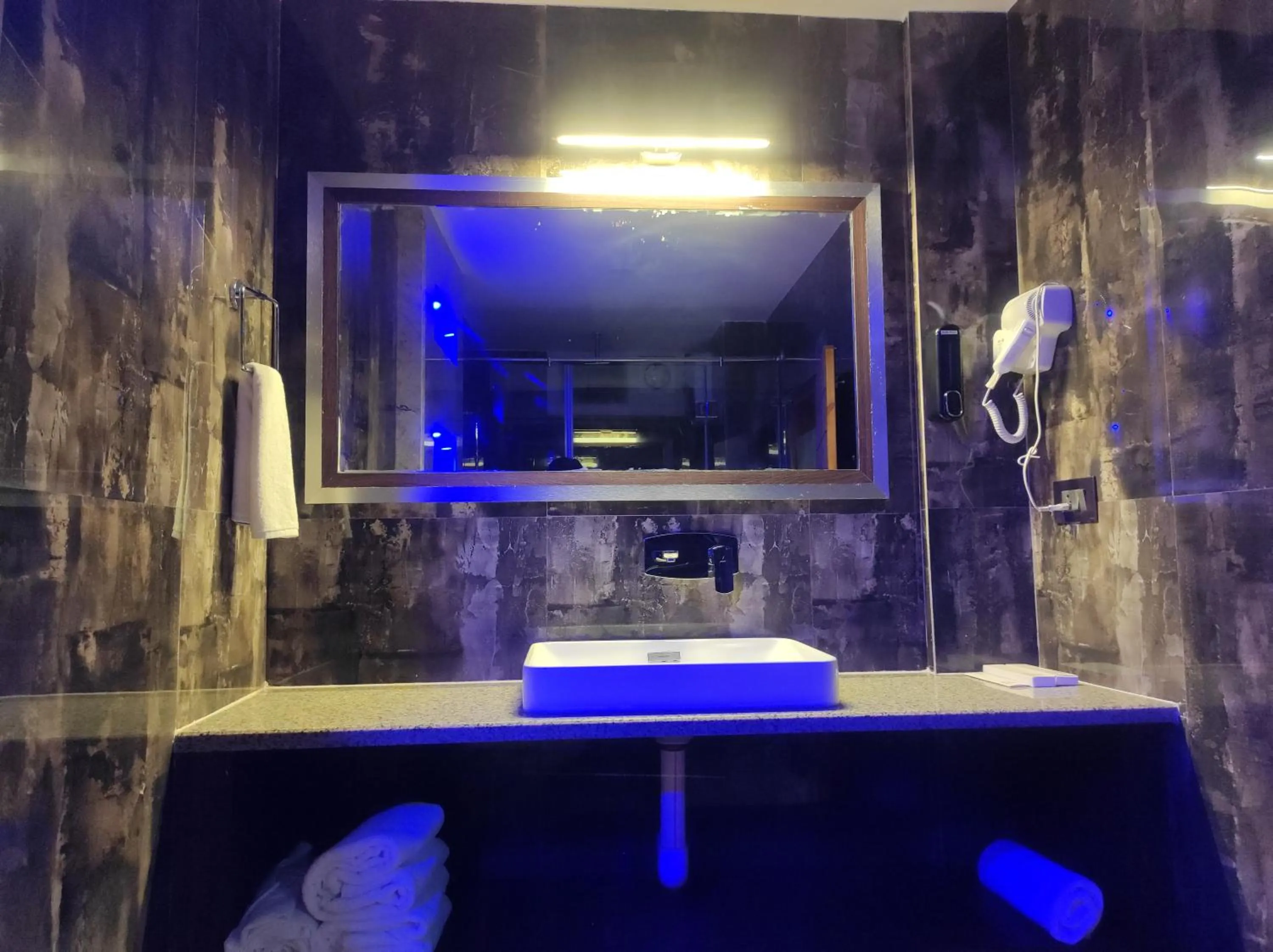 Bathroom in Hotel Aavas Inn