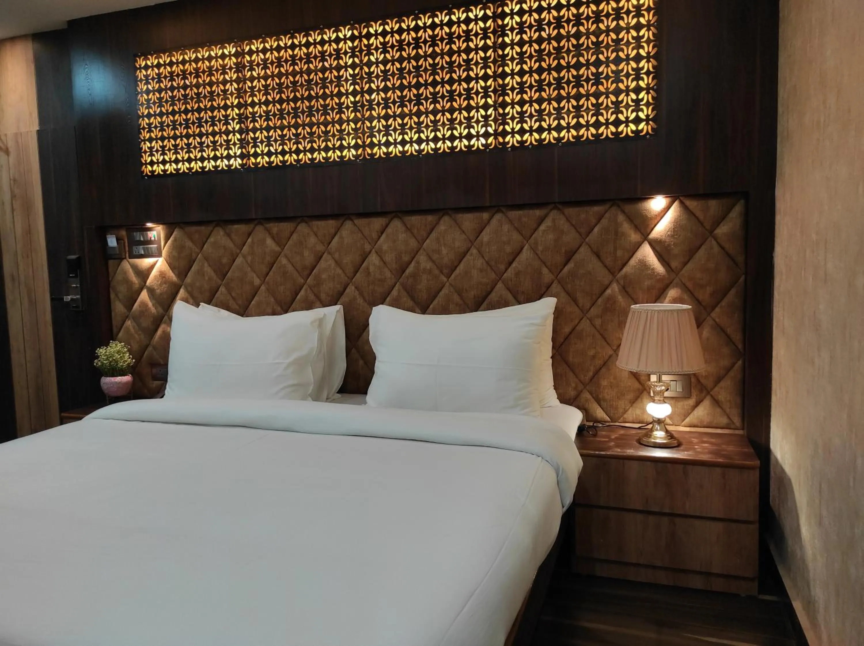 Bed in Hotel Aavas Inn