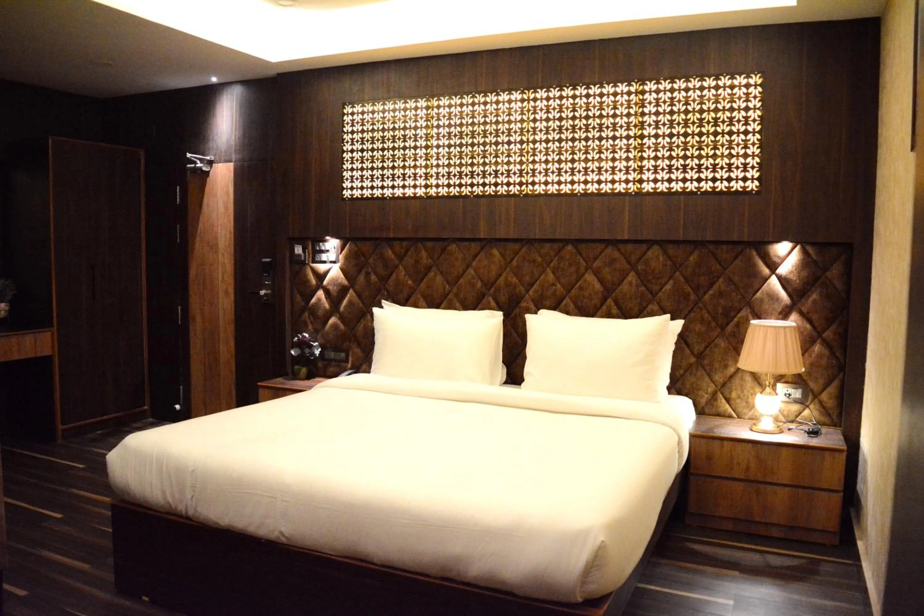 Bed in Hotel Aavas Inn