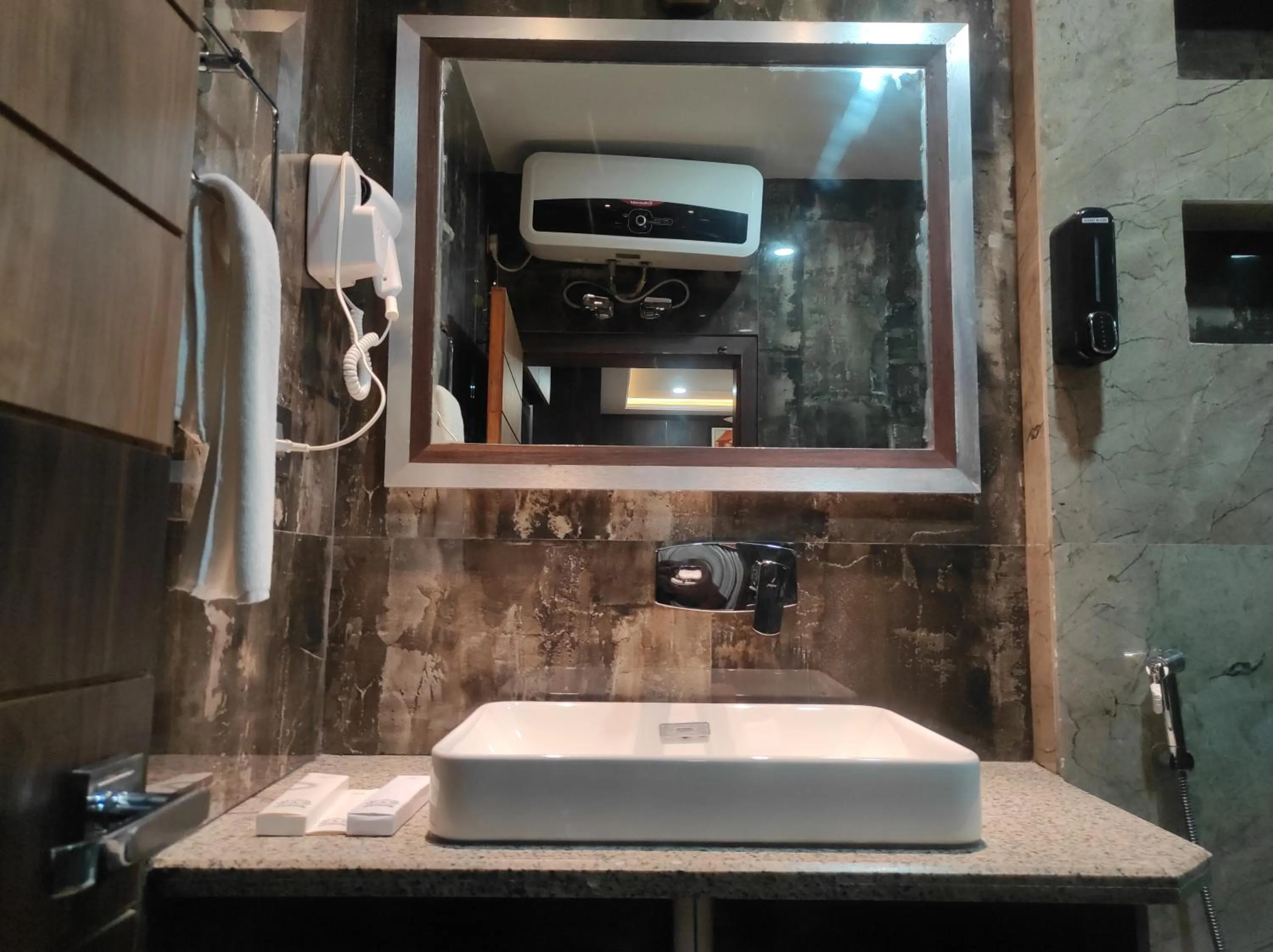 Bathroom in Hotel Aavas Inn