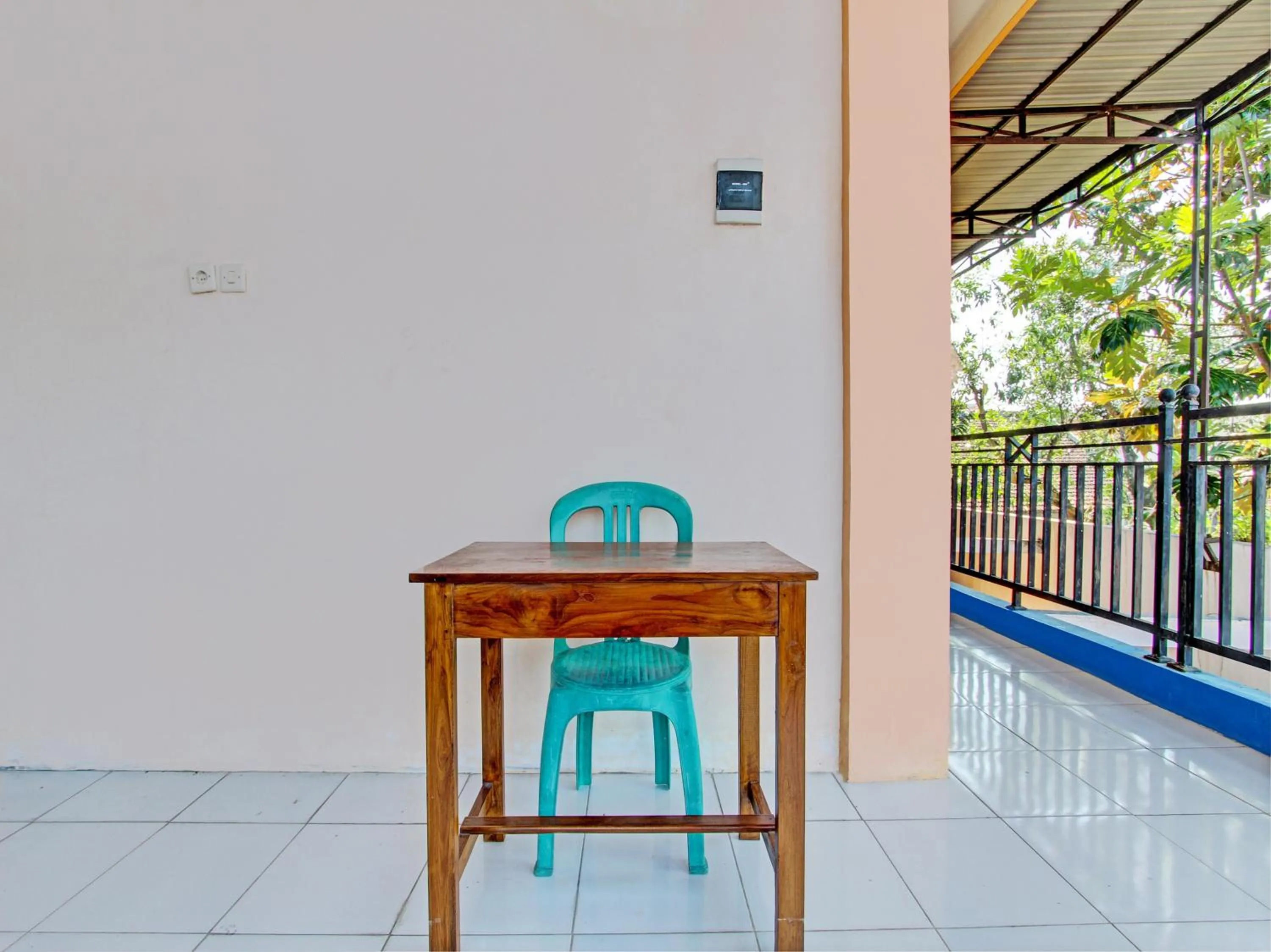 Lobby or reception in SPOT ON 93020 Rumah Singgah Ganjuran