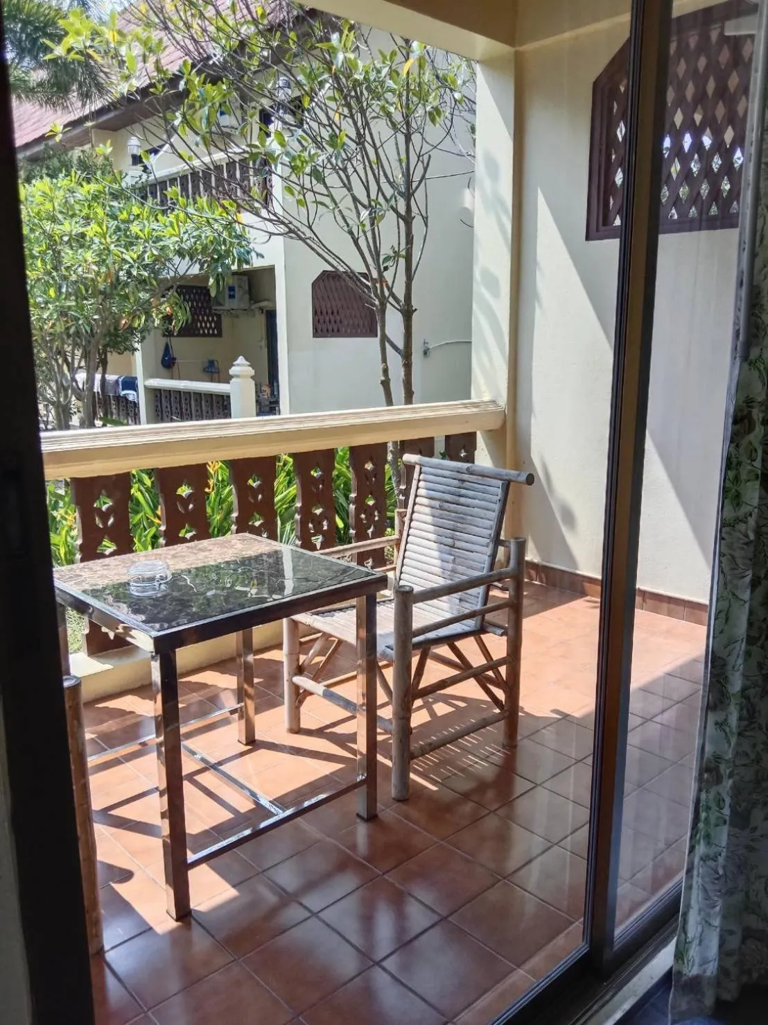 Patio in Ban Nam Mao Resort