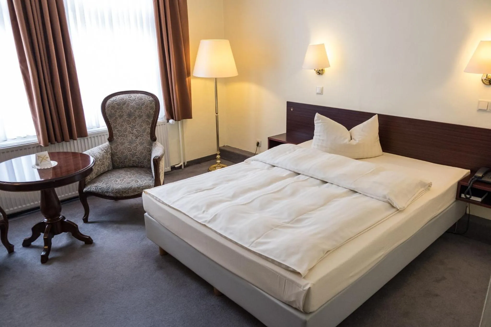 Bed in Hotel Bürgerhof Wetzlar