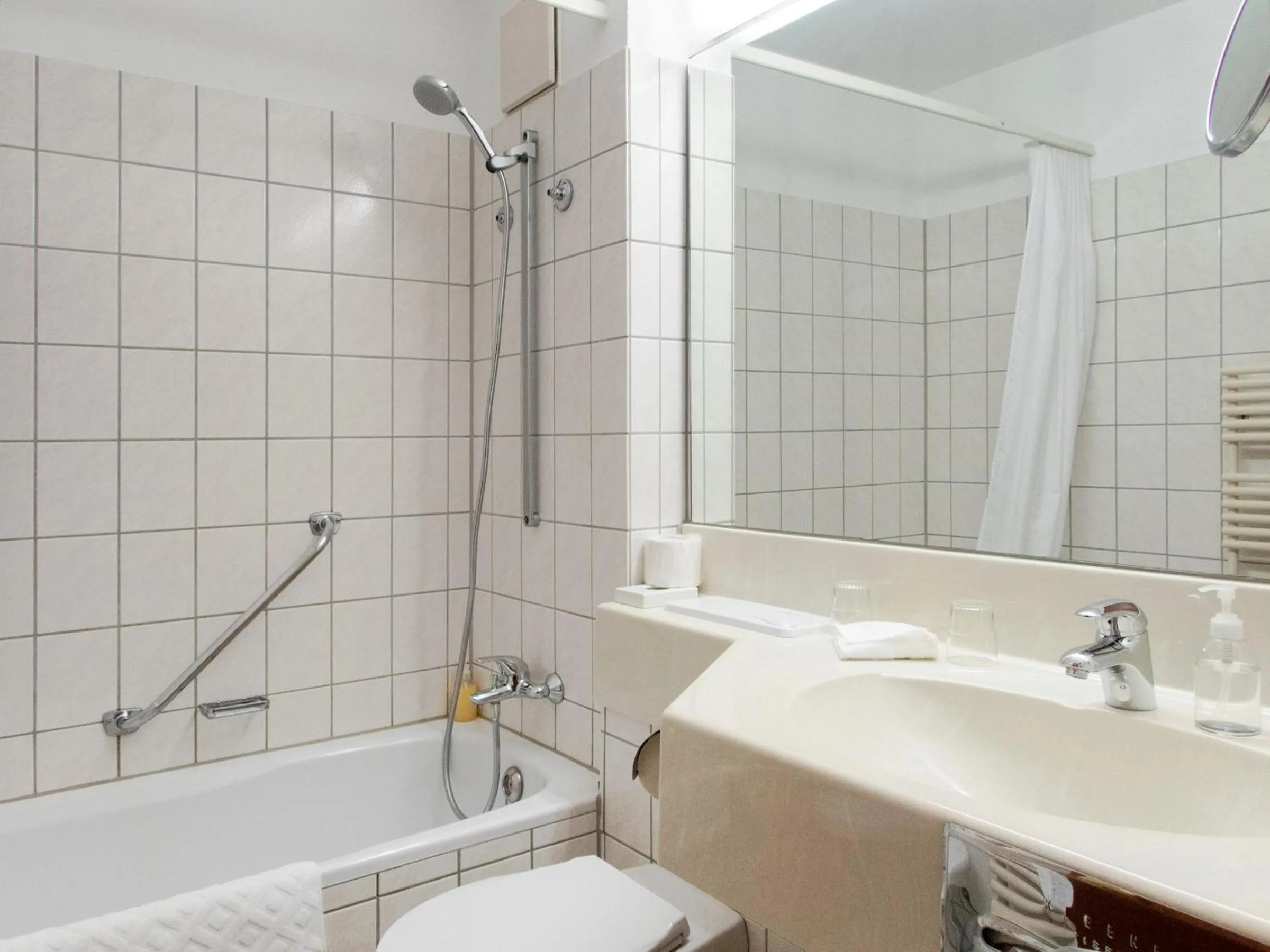 Bathroom in Hotel Bürgerhof Wetzlar