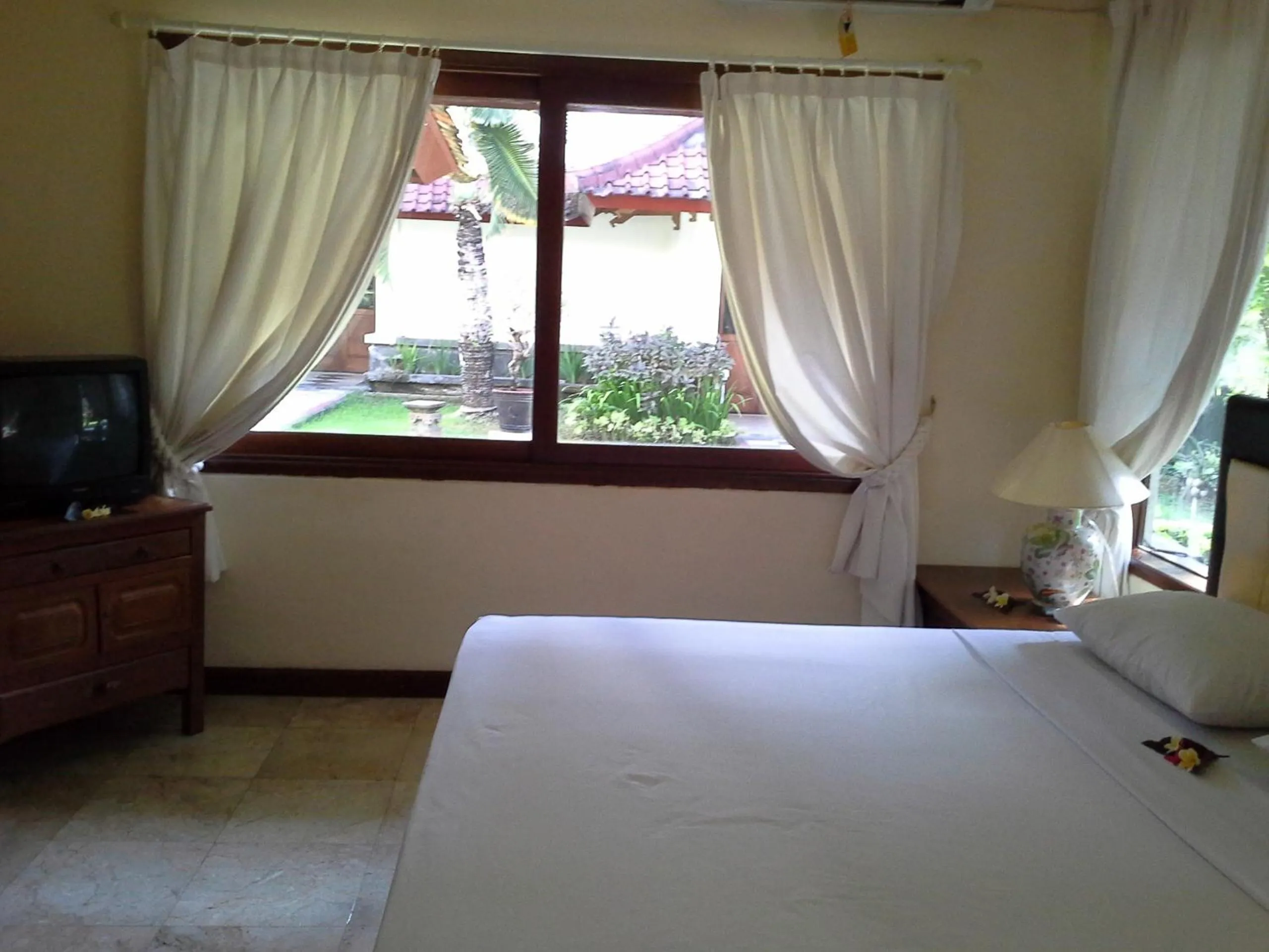 Photo of the whole room, Bed in Ananda Resort Seminyak