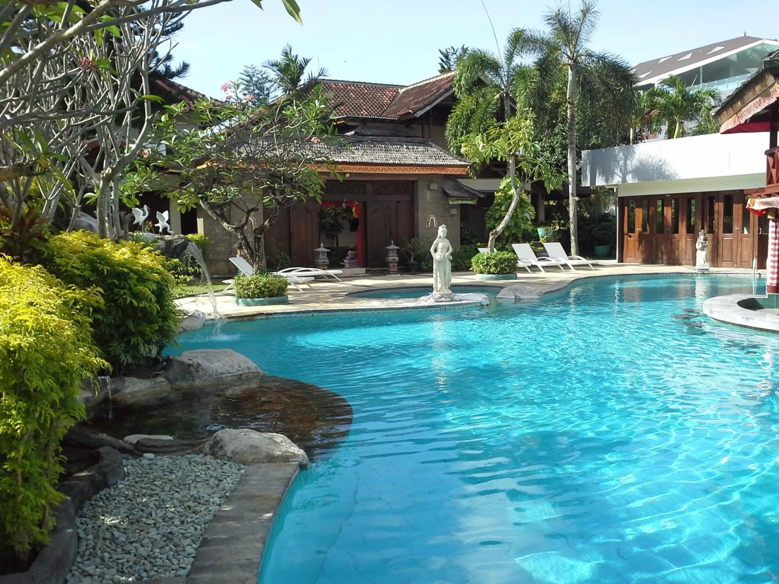 Swimming pool in Ananda Resort Seminyak