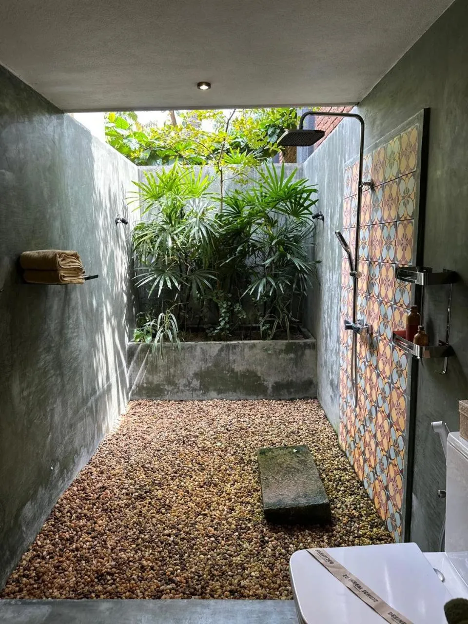 Dunes Unawatuna Hotel