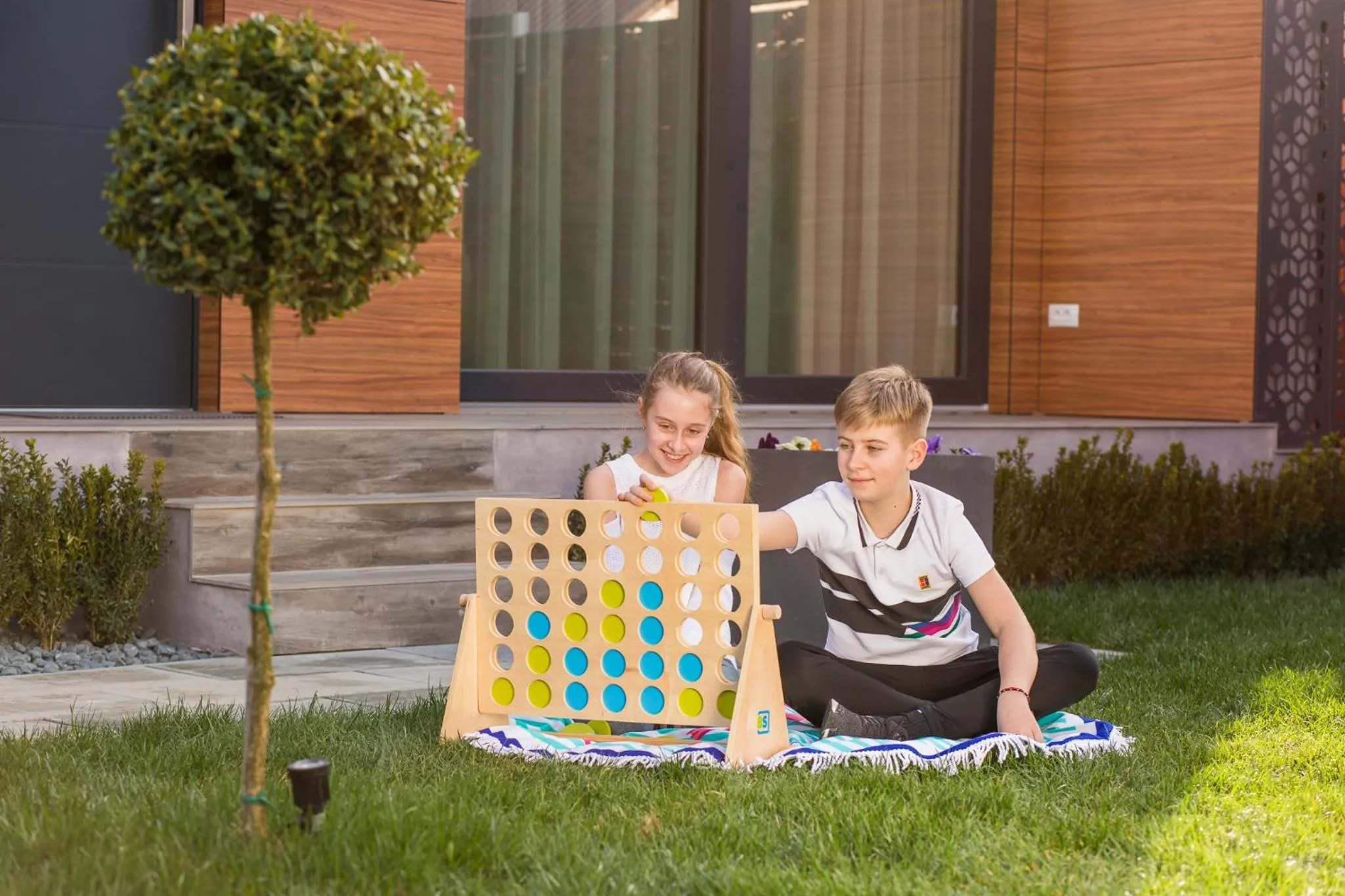 children in DoubleL Studios