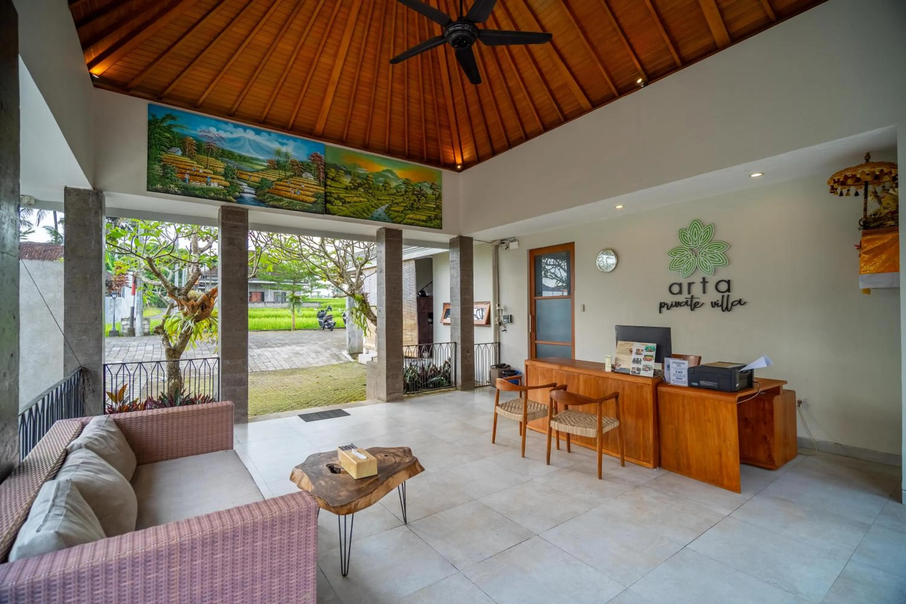Lobby or reception in Arta Private Villa
